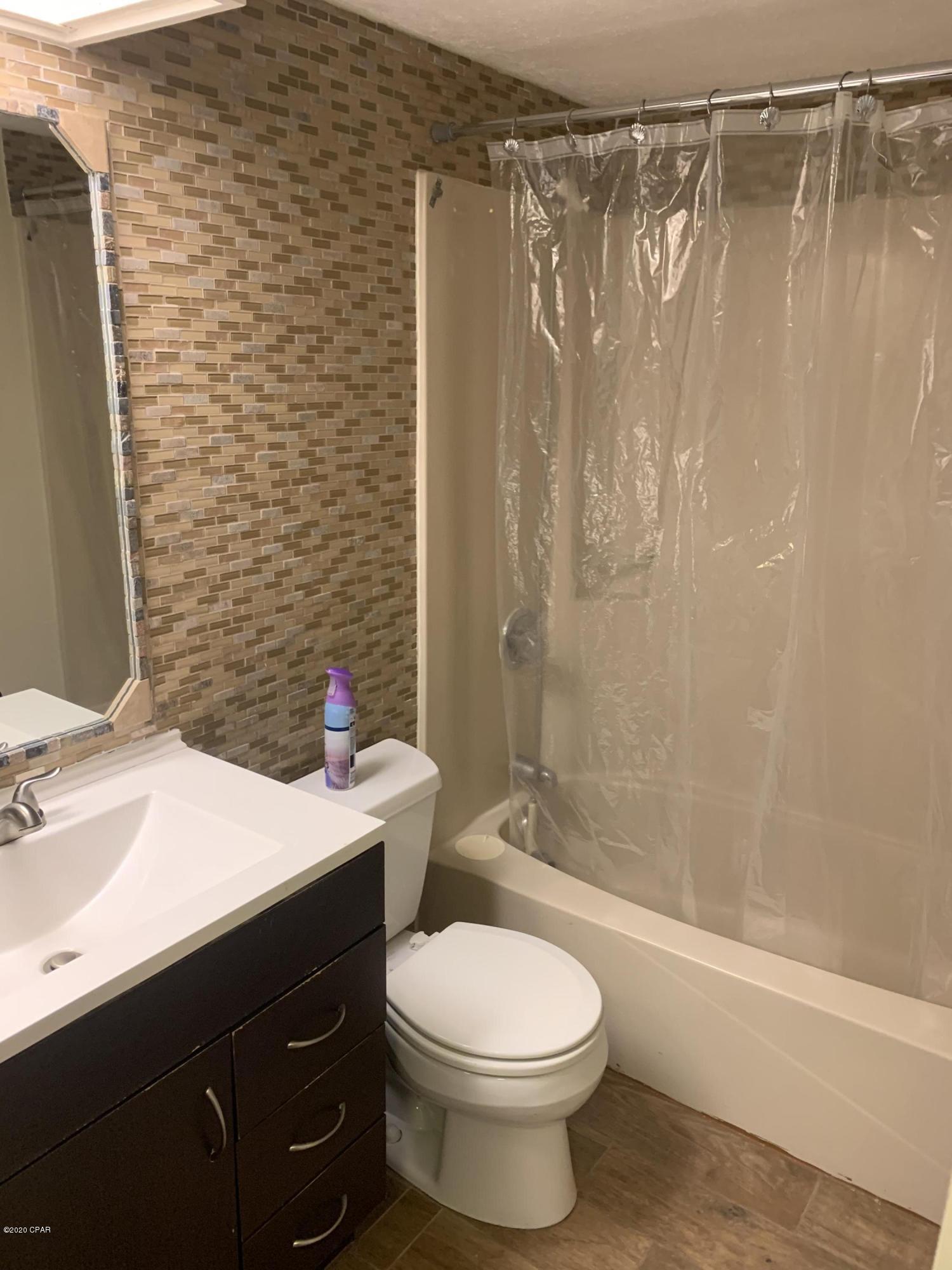 Cove Harbor - Residential Lease