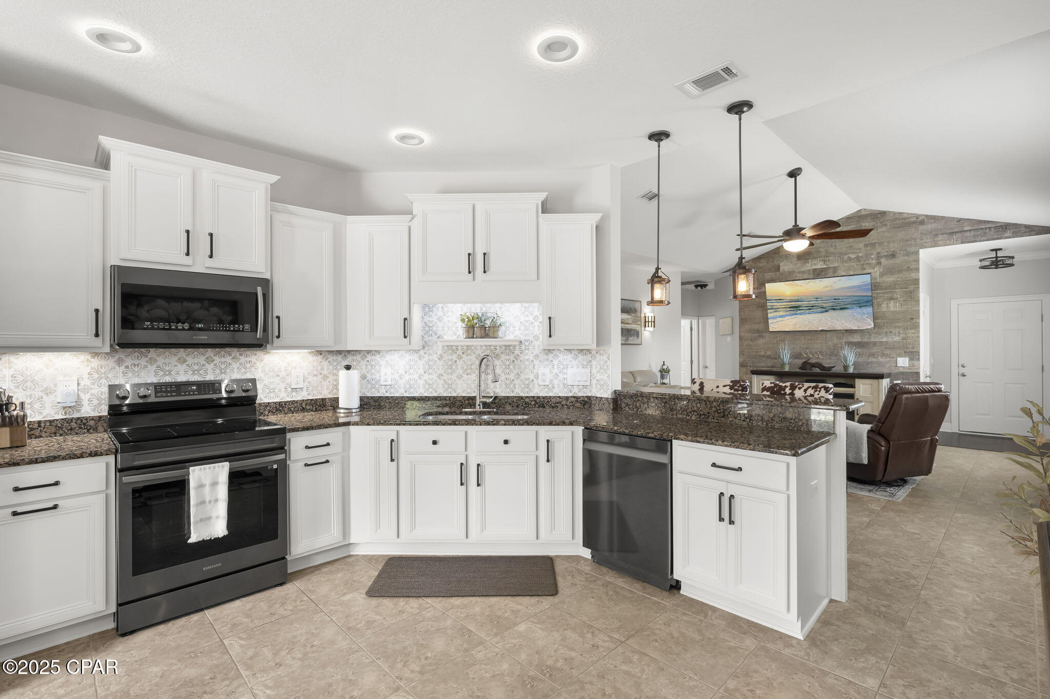 Plantation Point - Residential