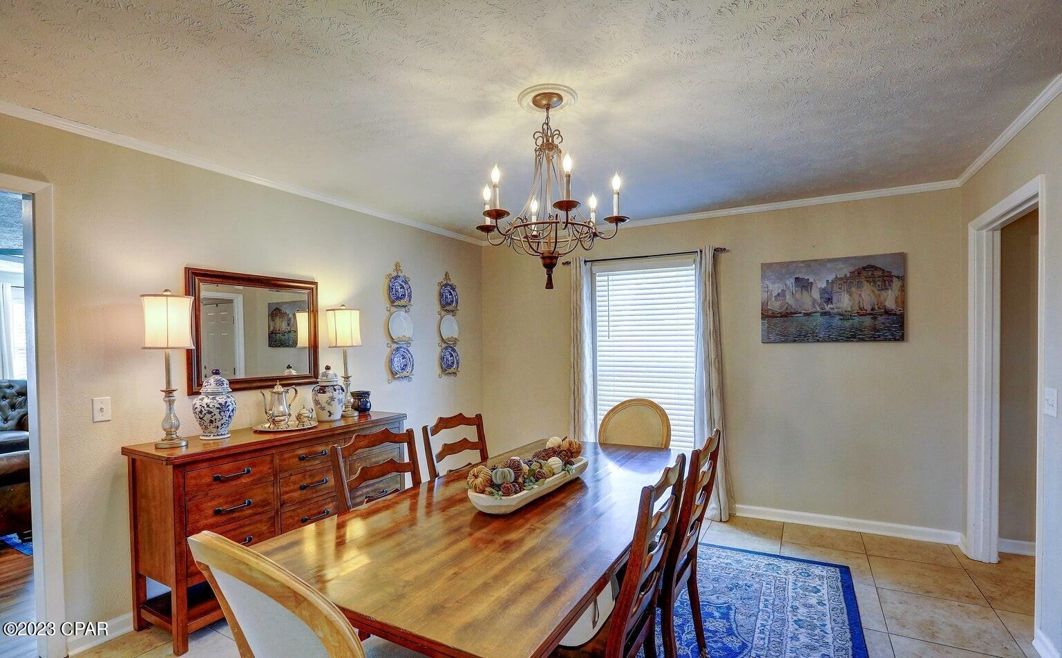 Venetian Villa - Residential