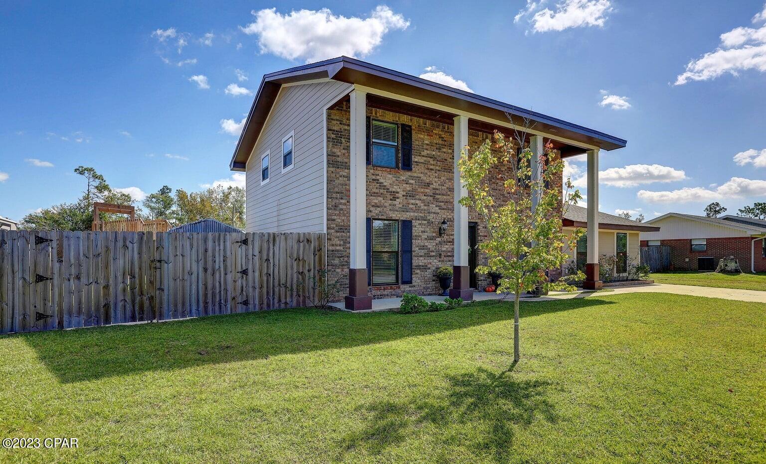 Venetian Villa - Residential