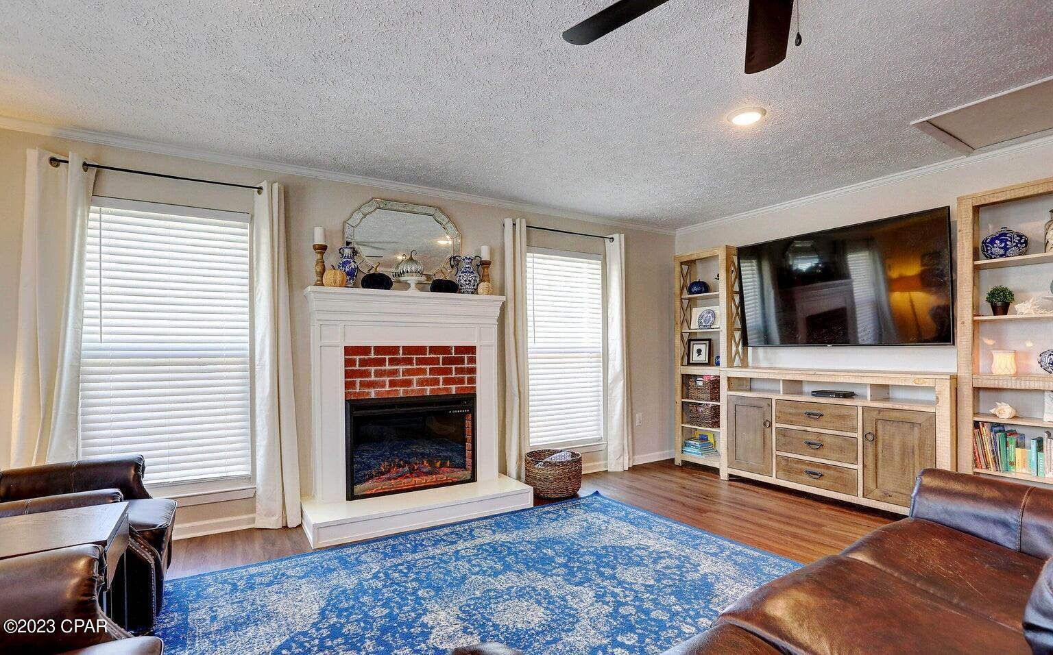 Venetian Villa - Residential