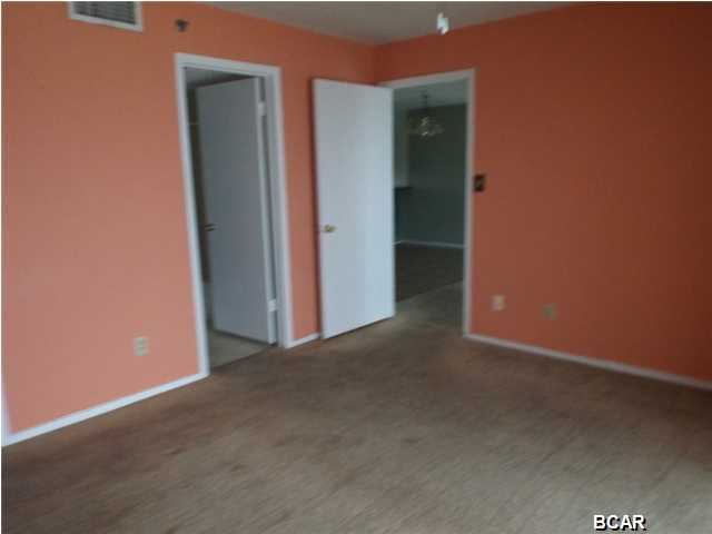 The Commodore - Residential