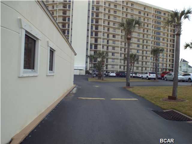 The Commodore - Residential