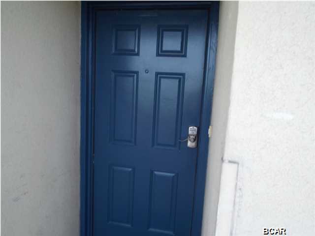 The Commodore - Residential