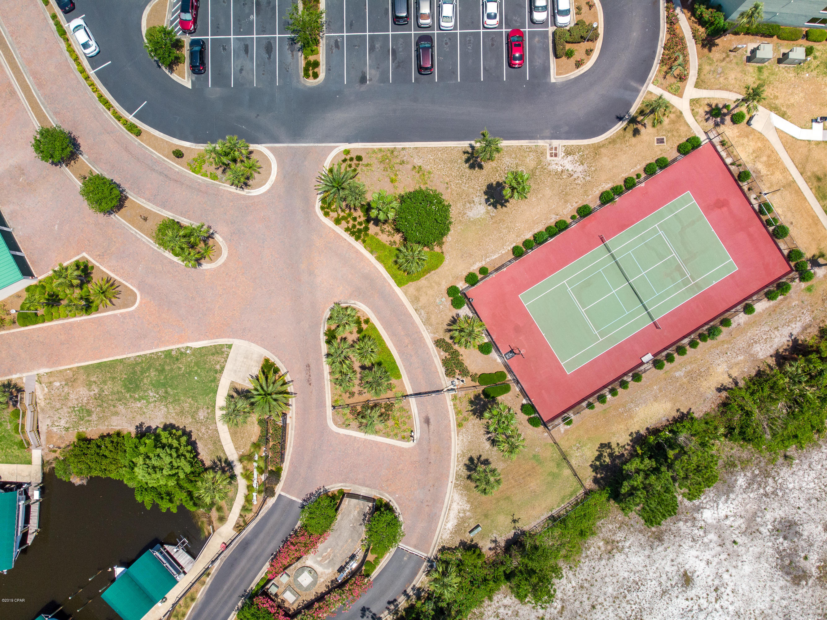 Hibiscus By The Bay - Residential