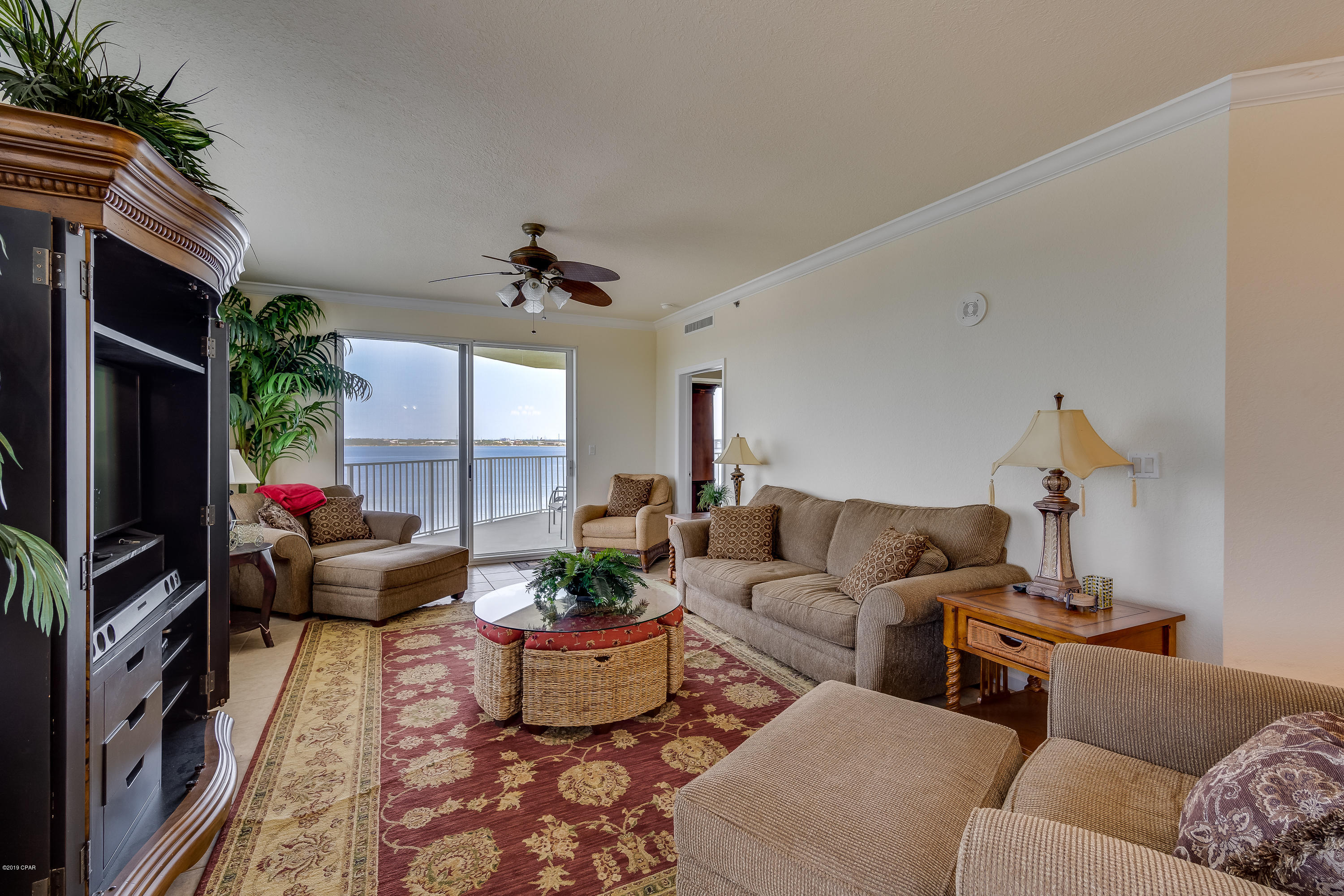 Hibiscus By The Bay - Residential