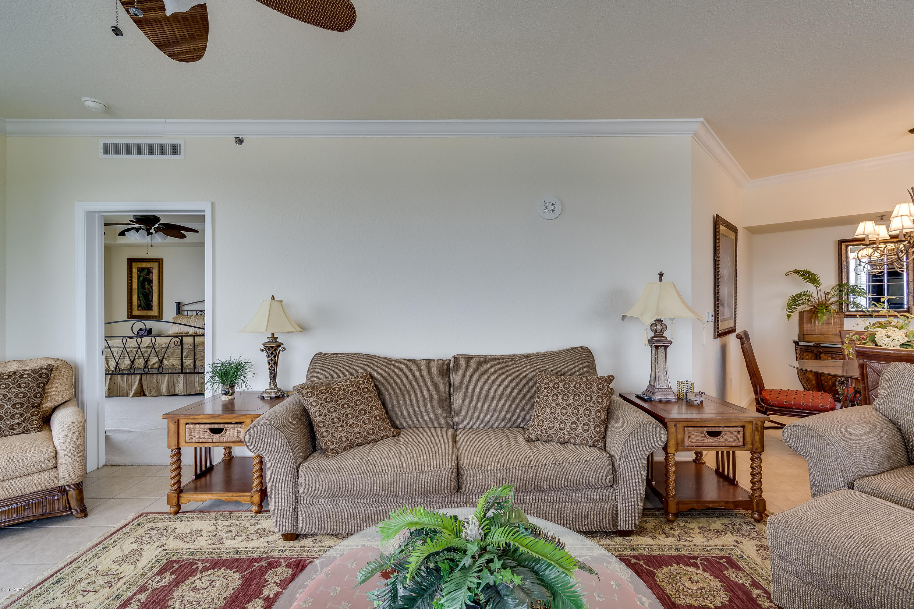 Hibiscus By The Bay - Residential