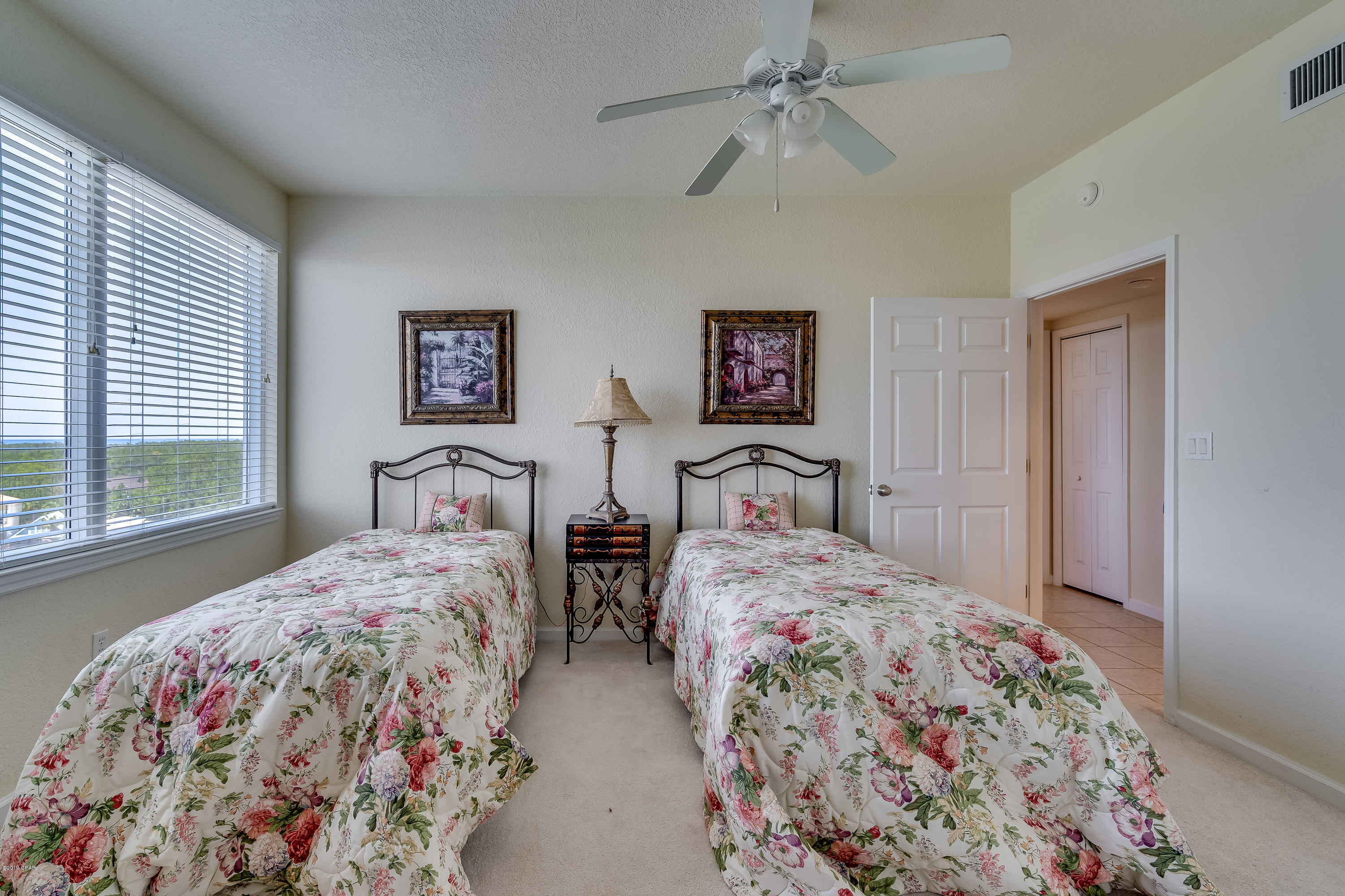 Hibiscus By The Bay - Residential