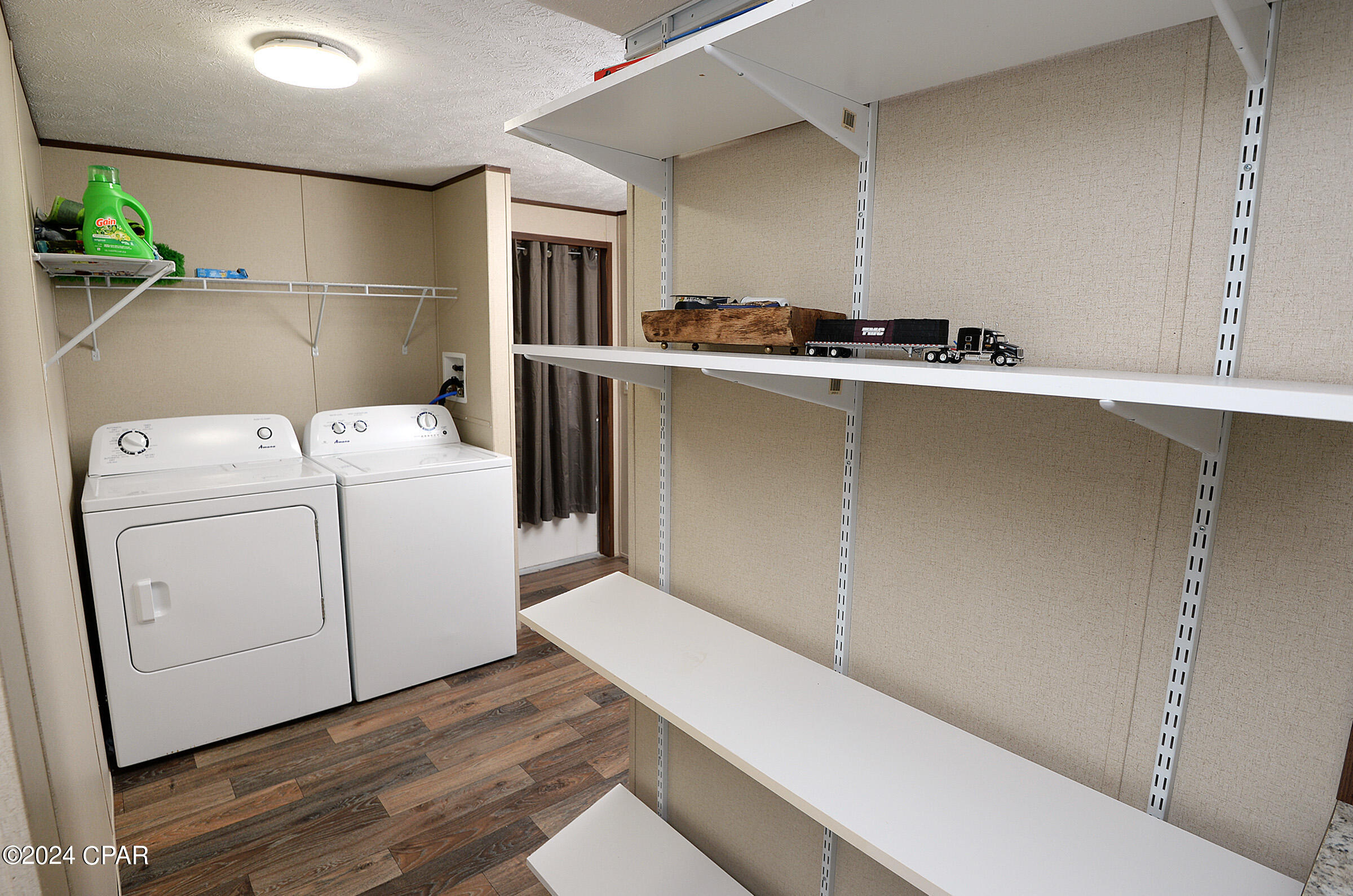 Pinecrest - Residential