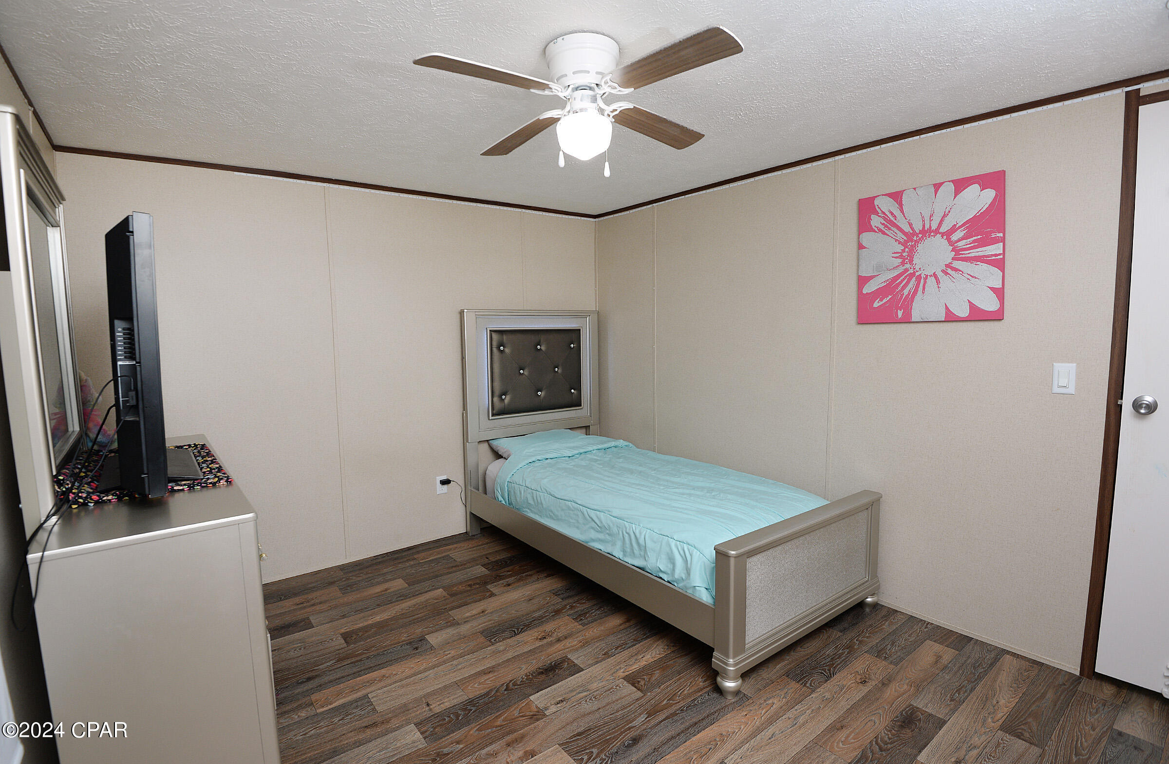 Pinecrest - Residential