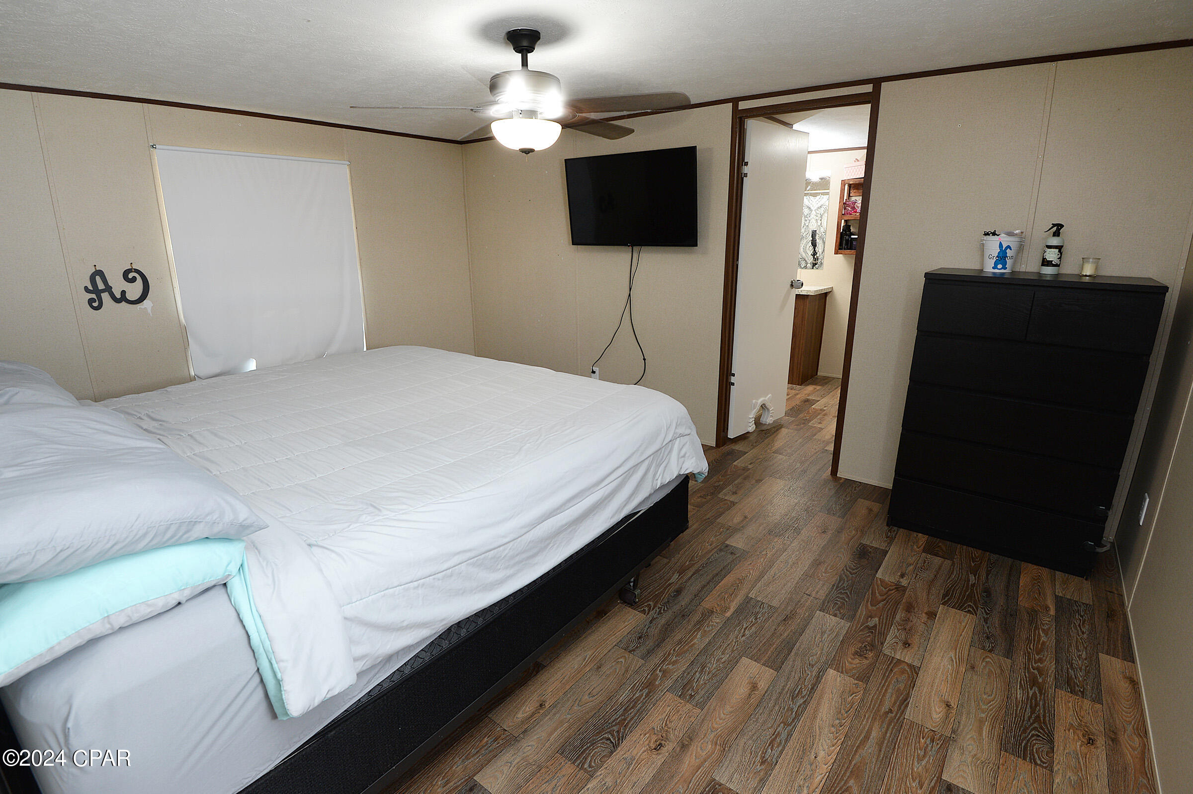 Pinecrest - Residential