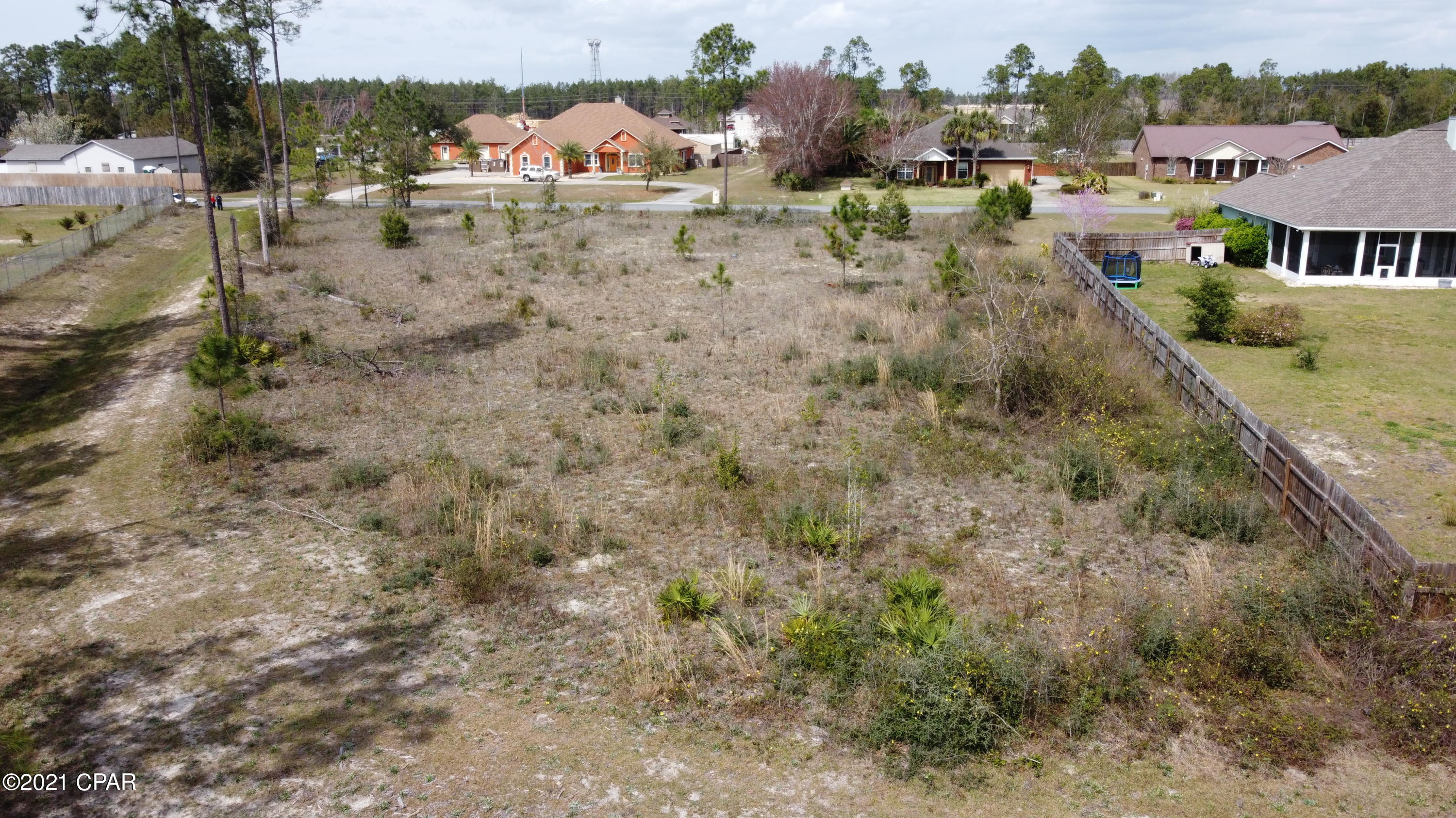 White Oaks - Land