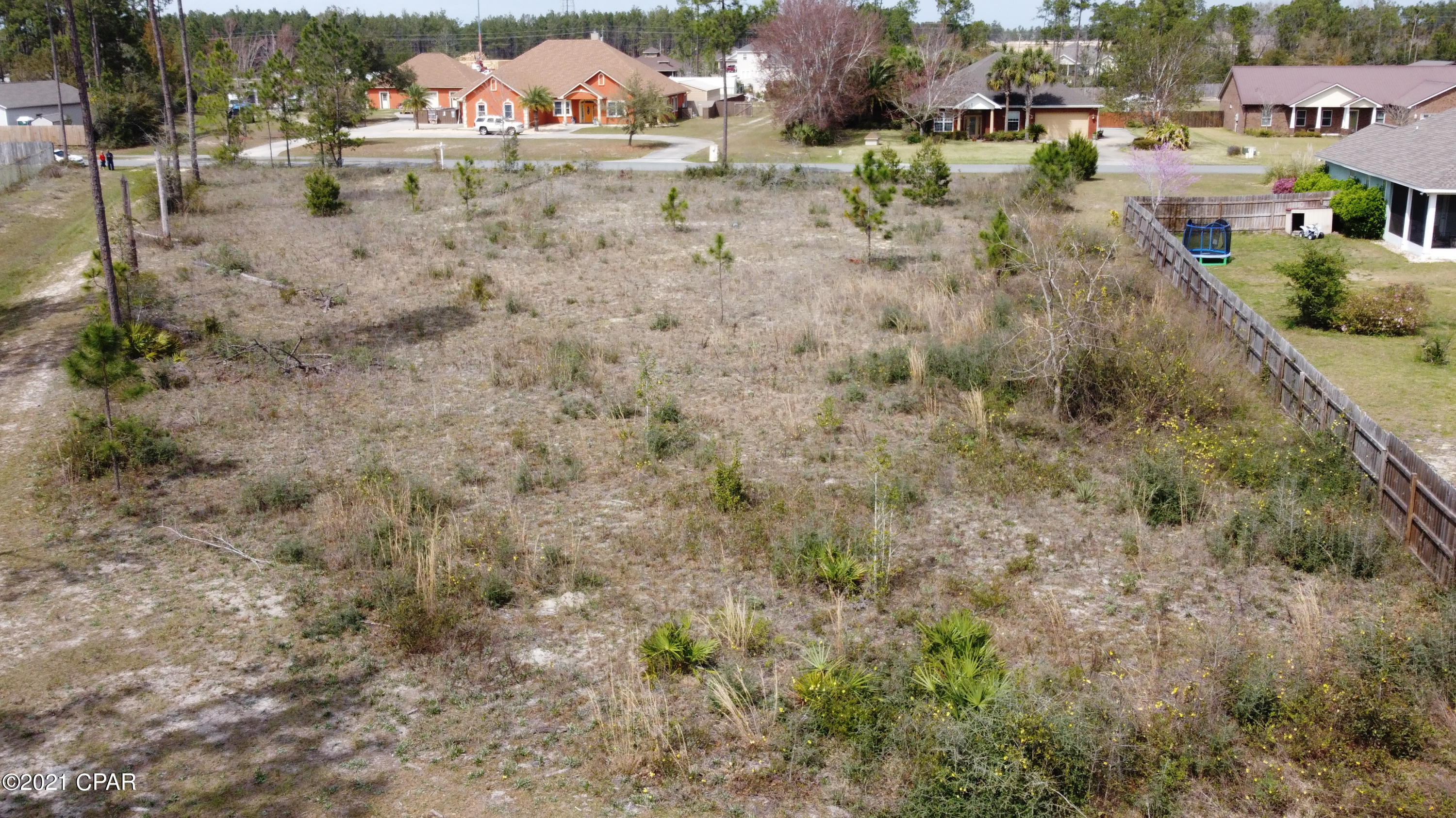 White Oaks - Land
