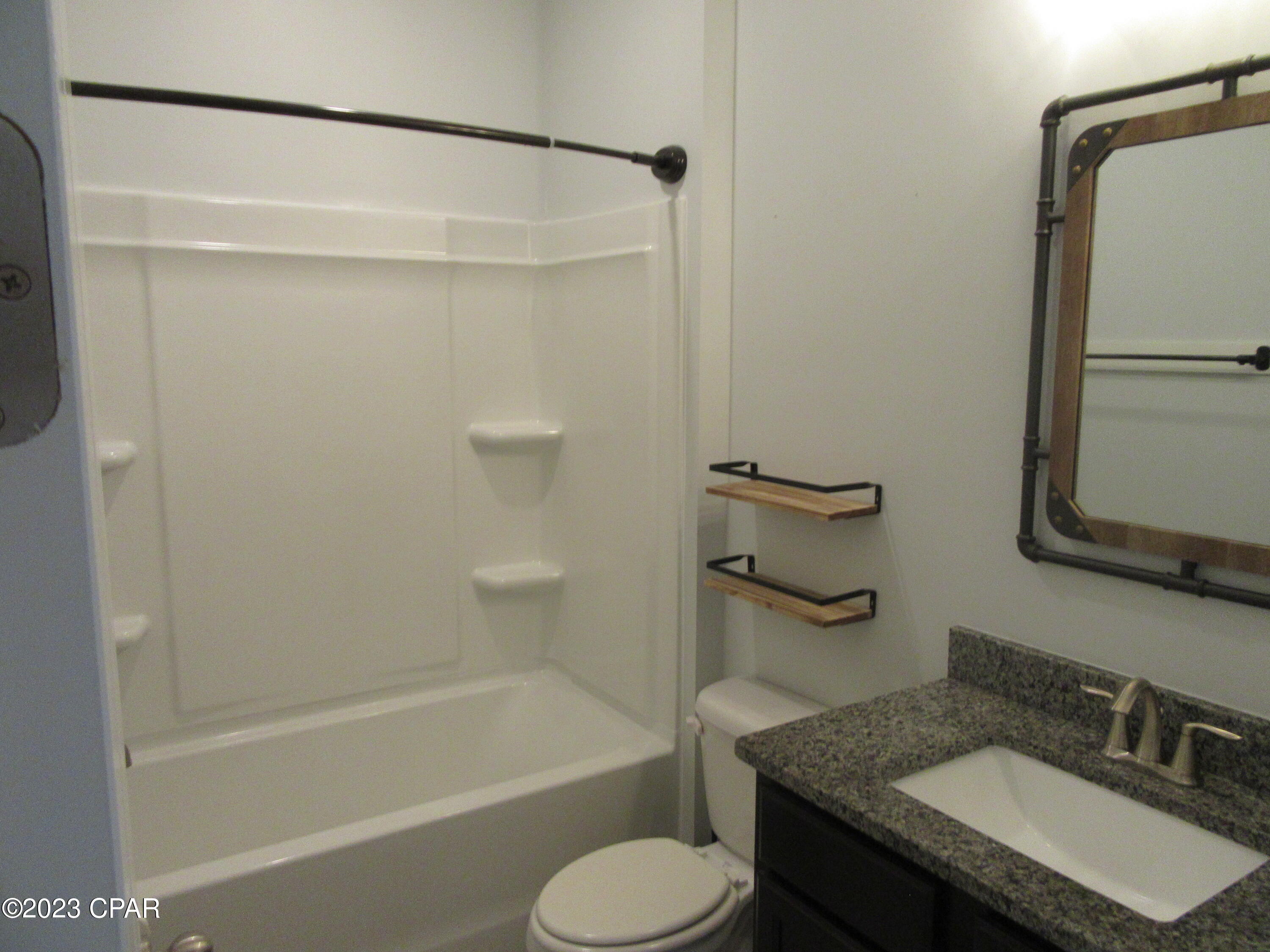 [No Recorded Subdiv] - Residential Lease