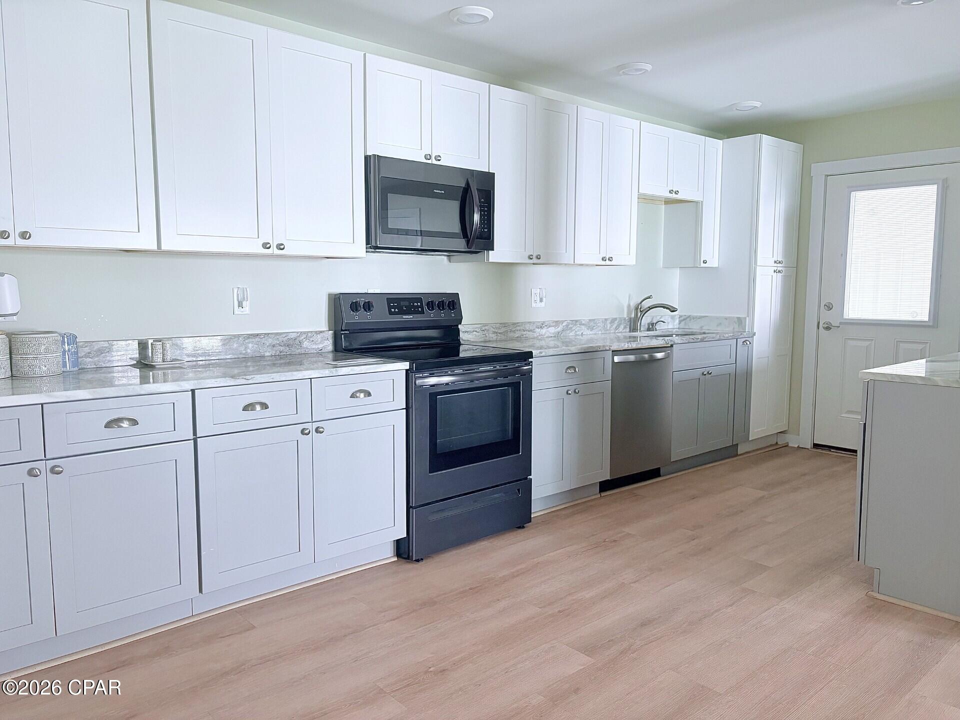 Landmark On St. Andrews Bay - Residential