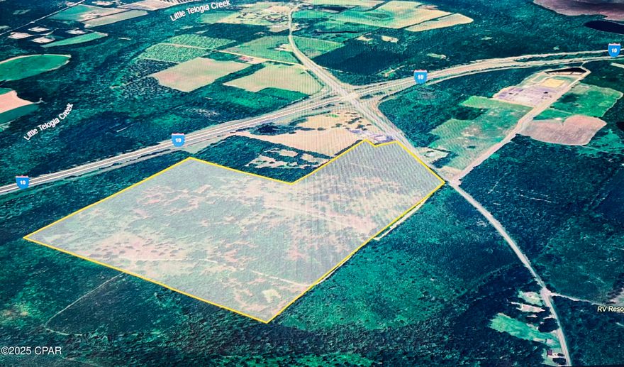 Excellent commercial investment opportunity!! This 157+/- acres of vacant land located in the northeast quadrants of I-10 exit 174 in Gretna on SR 12 Greensboro Hwy has 1,170+/-frontage Across from the Gretna Race Track. The City of Gretna is preparing Brinson Rd for commercial development by accommodating hundreds of acres along the rd. with power, water, sewer, and high-speed broadband infrastructure!! Loves Truck Stop will be open south of Exit 174 area middle of 2026. All offers welcome.