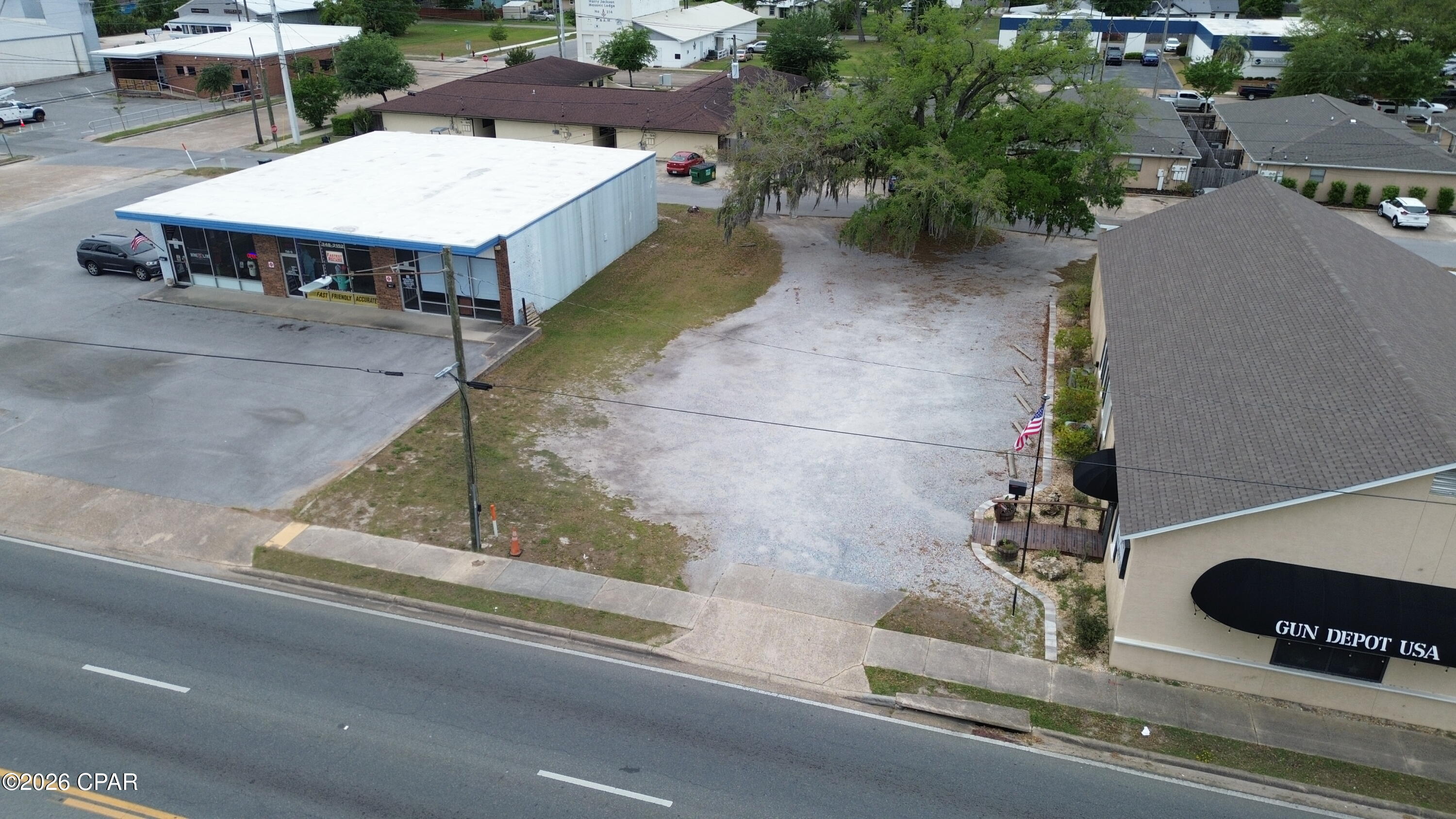 [No Recorded Subdiv] - Commercial Sale