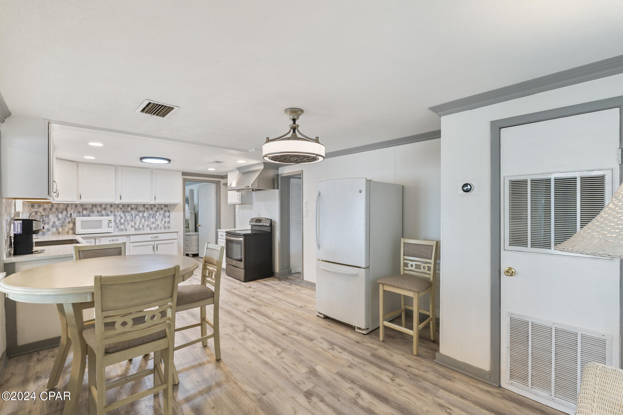 El Centro Beach - Residential