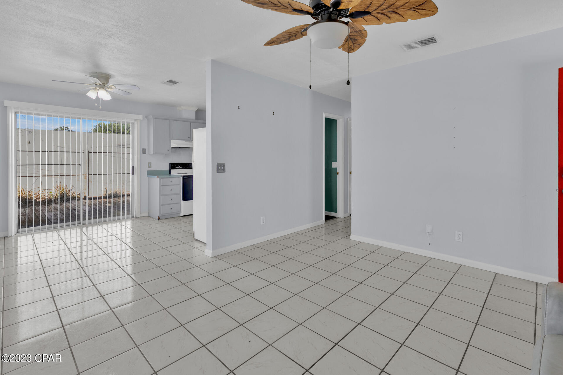 El Centro Beach - Residential