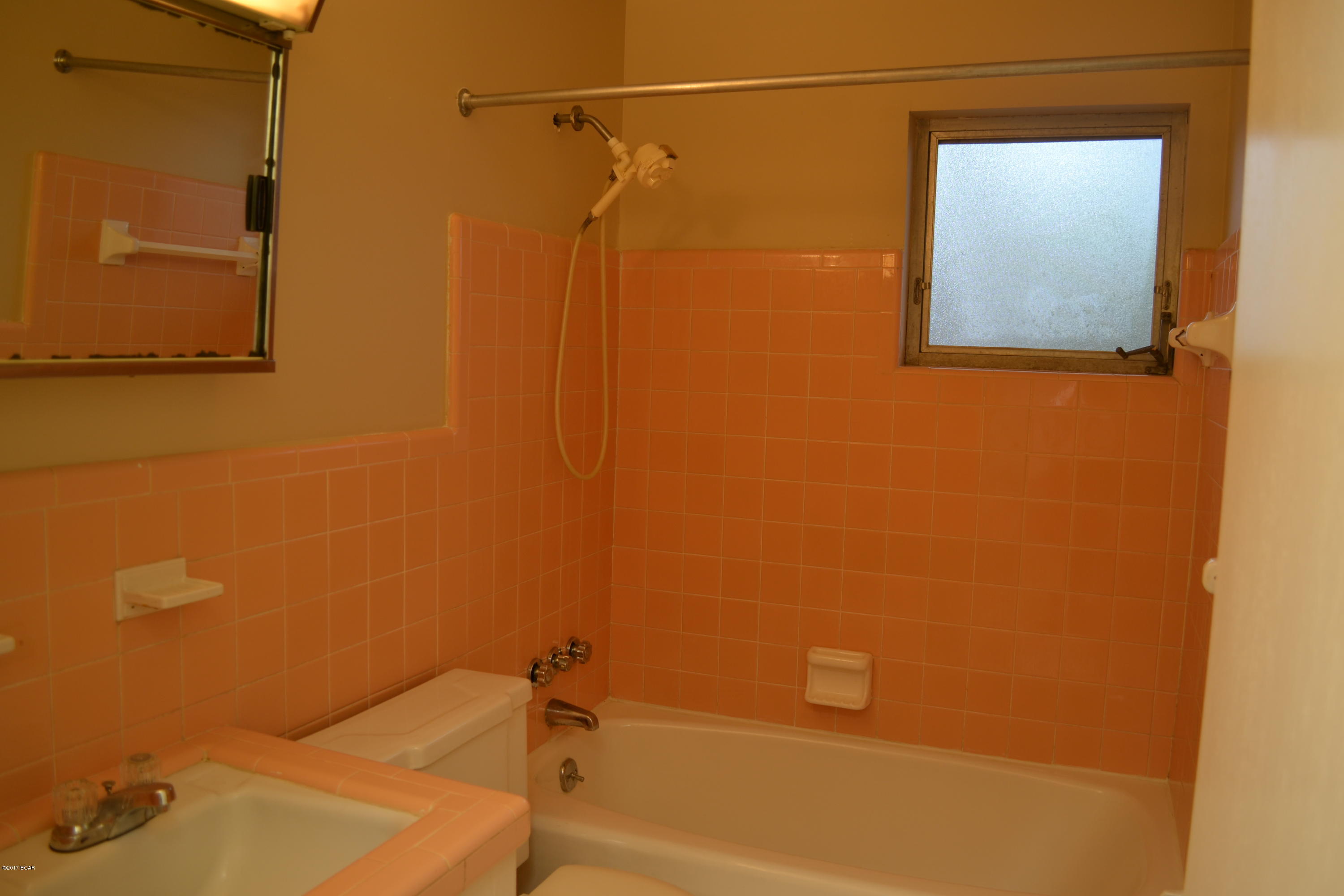 Hentz 1st Add Unit B - Residential