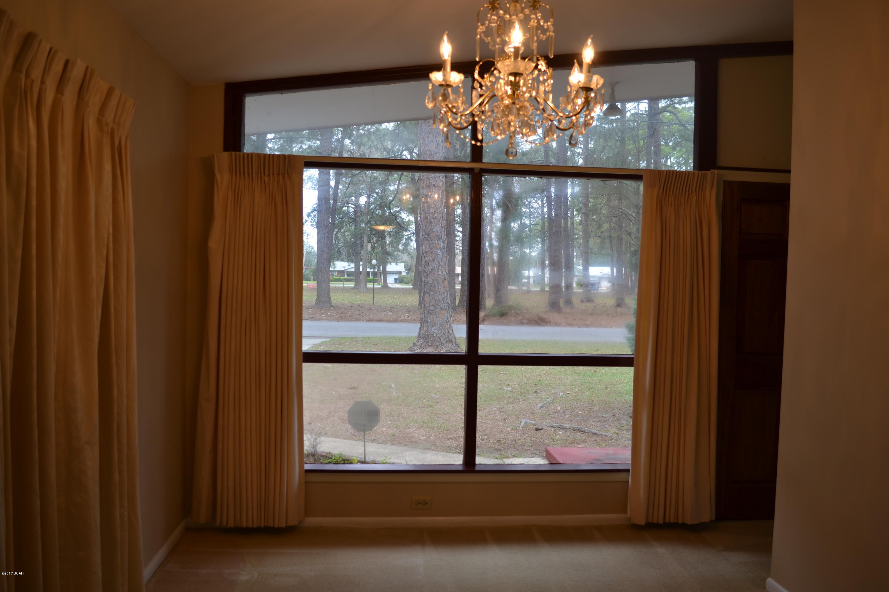 Hentz 1st Add Unit B - Residential