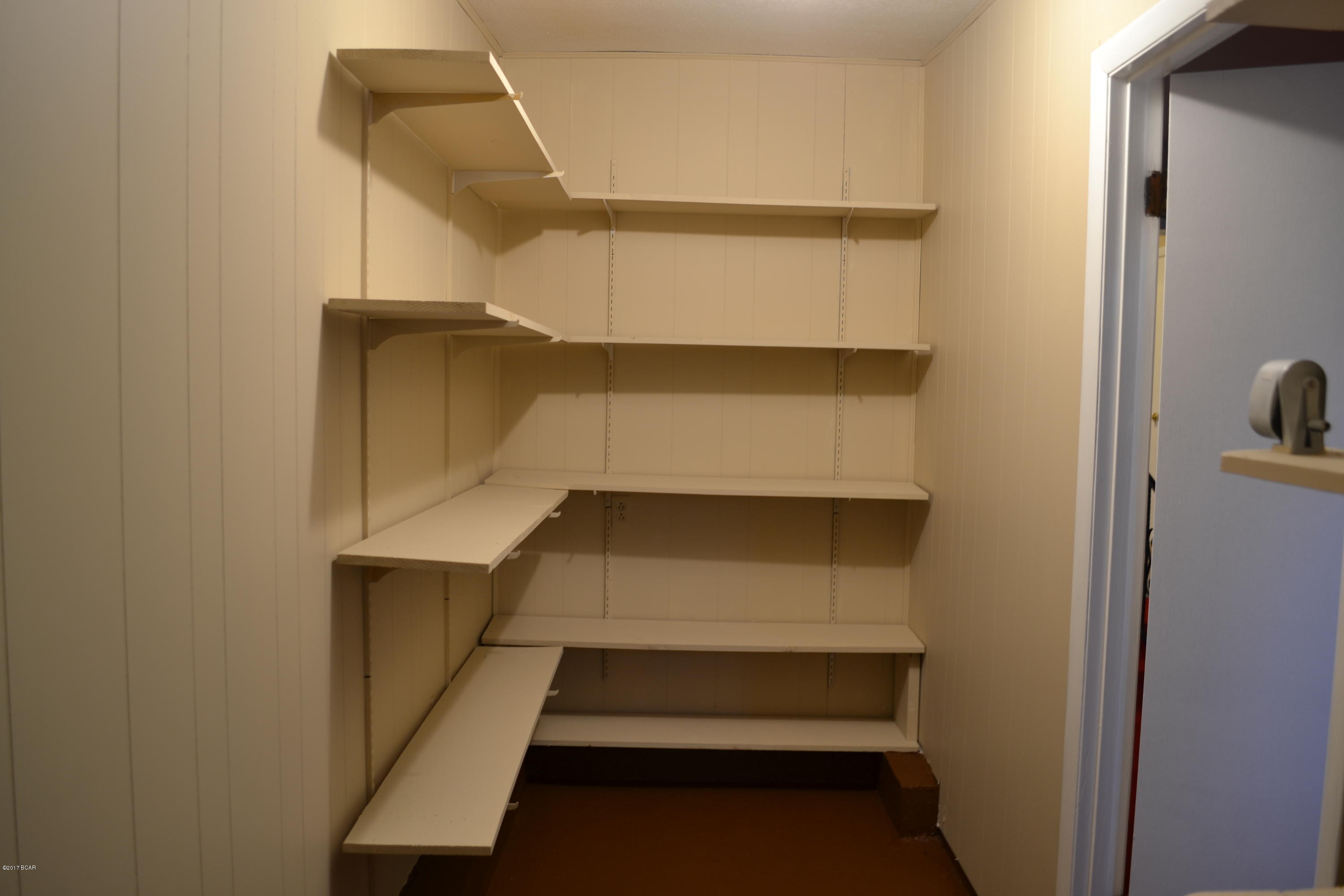 Hentz 1st Add Unit B - Residential