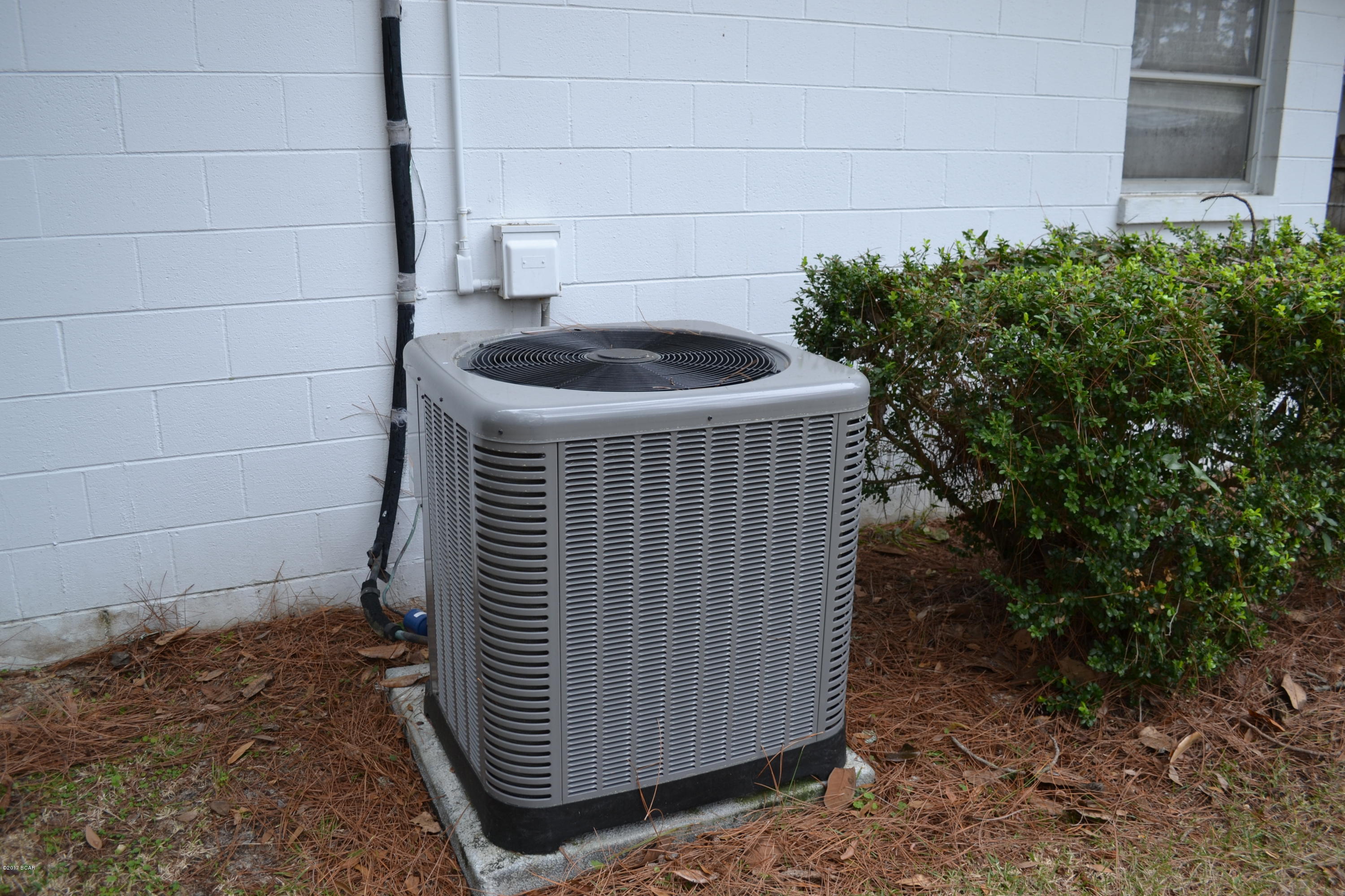 Hentz 1st Add Unit B - Residential