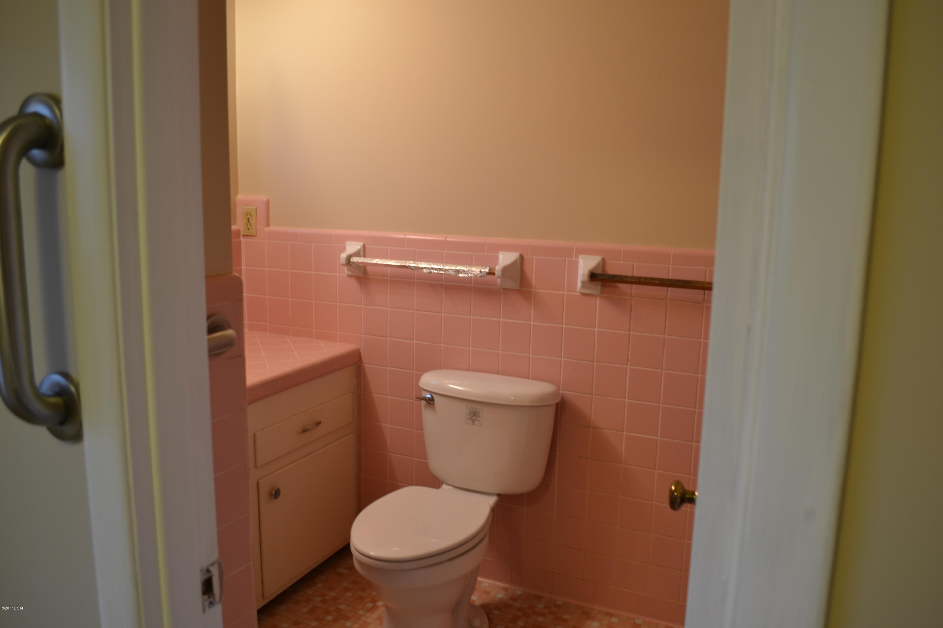 Hentz 1st Add Unit B - Residential