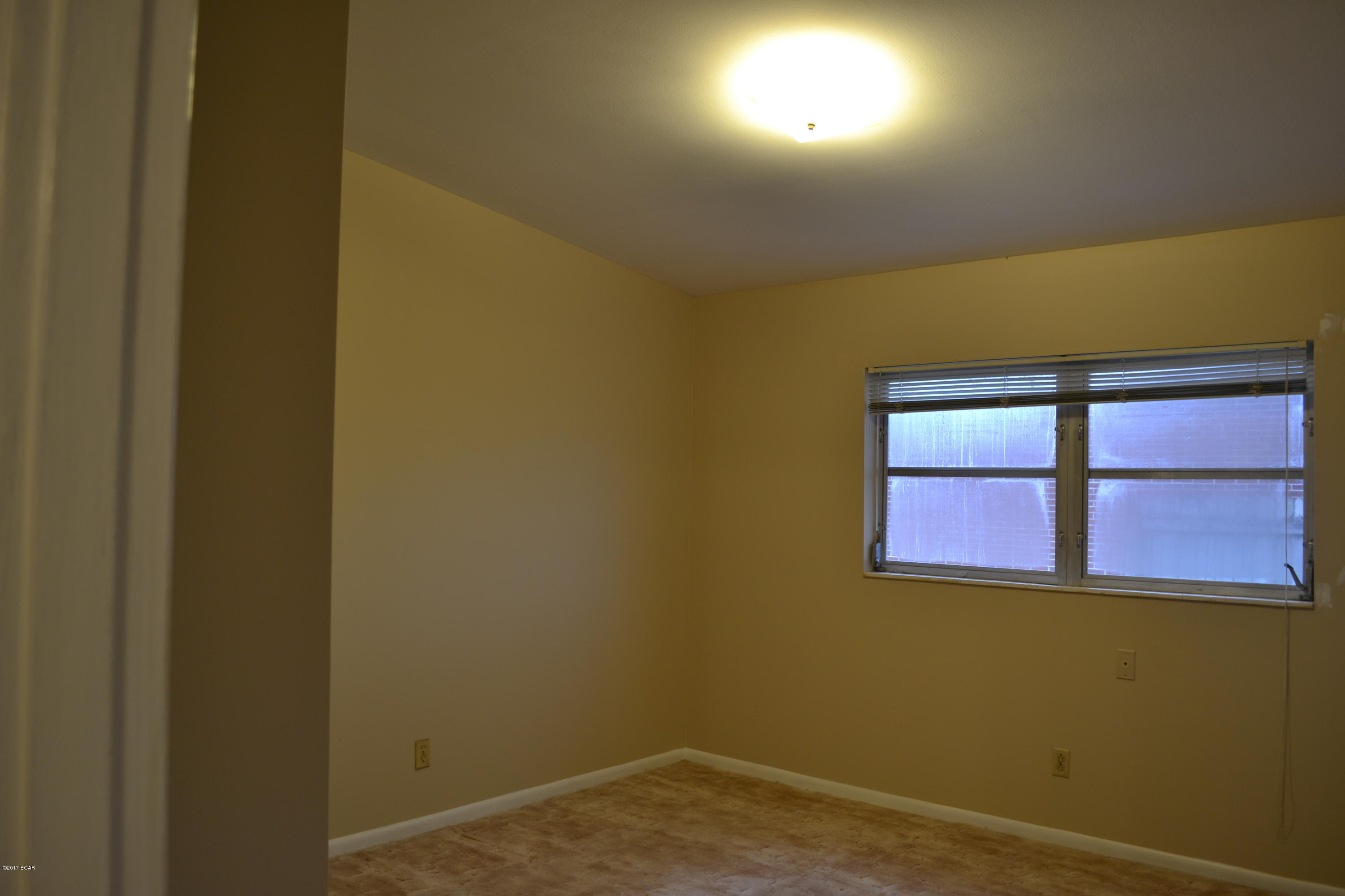 Hentz 1st Add Unit B - Residential