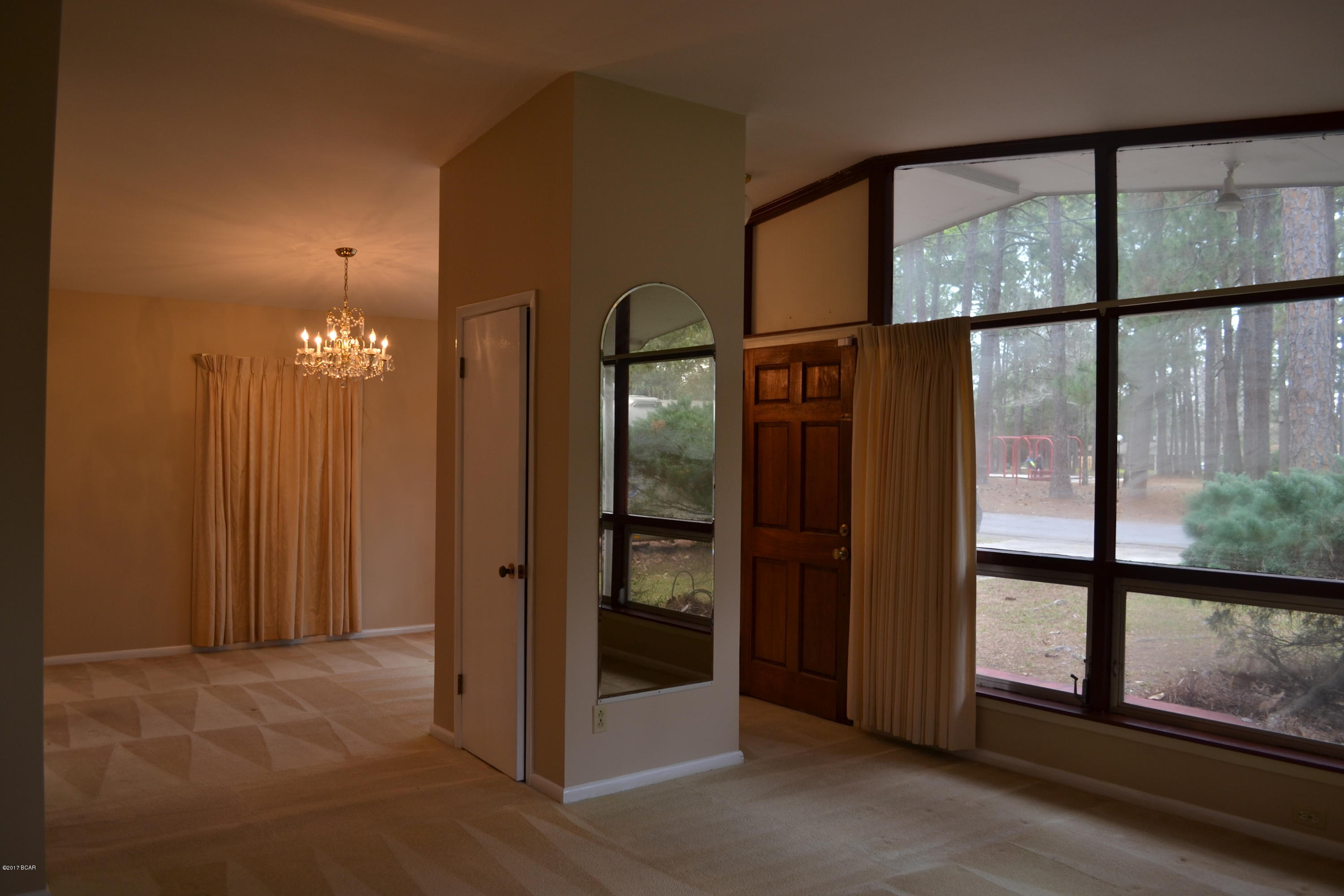 Hentz 1st Add Unit B - Residential