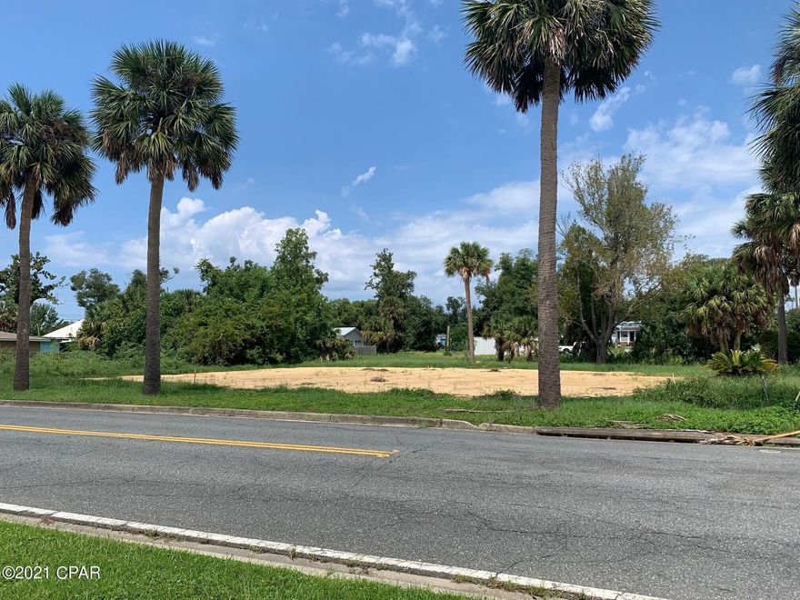 Vacant residential corner lot in the highly desired historic St. Andrews community. Walking distance to St. Andrews Bay, shops, restaurants and marina. 

**All measurements approximate and to be verified by buyer.**
