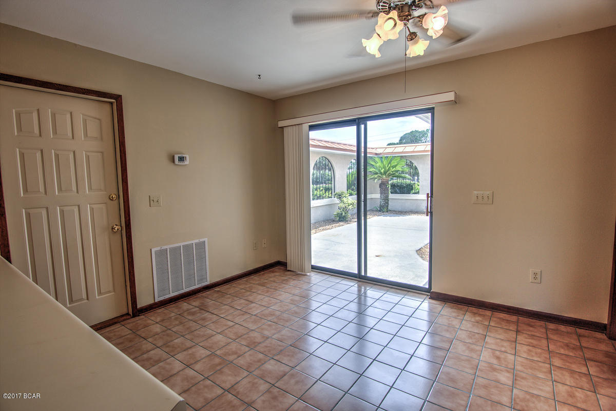 North Lagoon Oaks - Residential