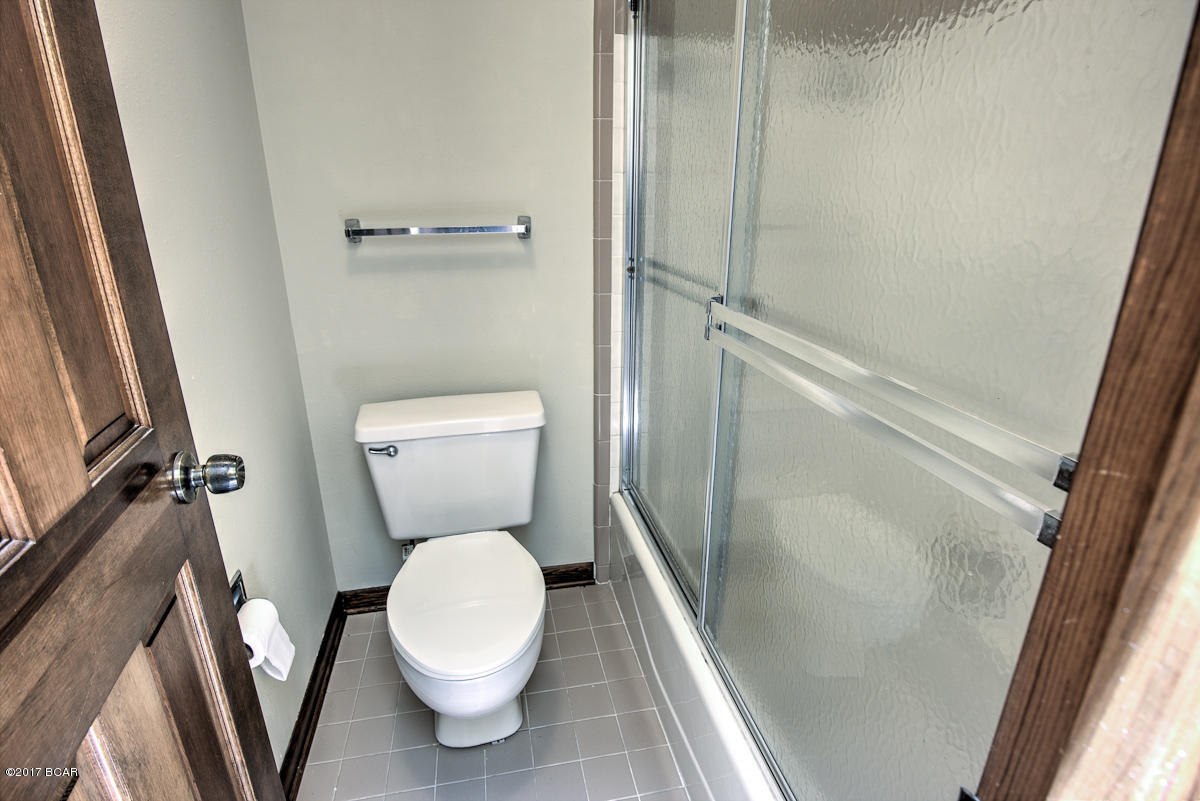 North Lagoon Oaks - Residential