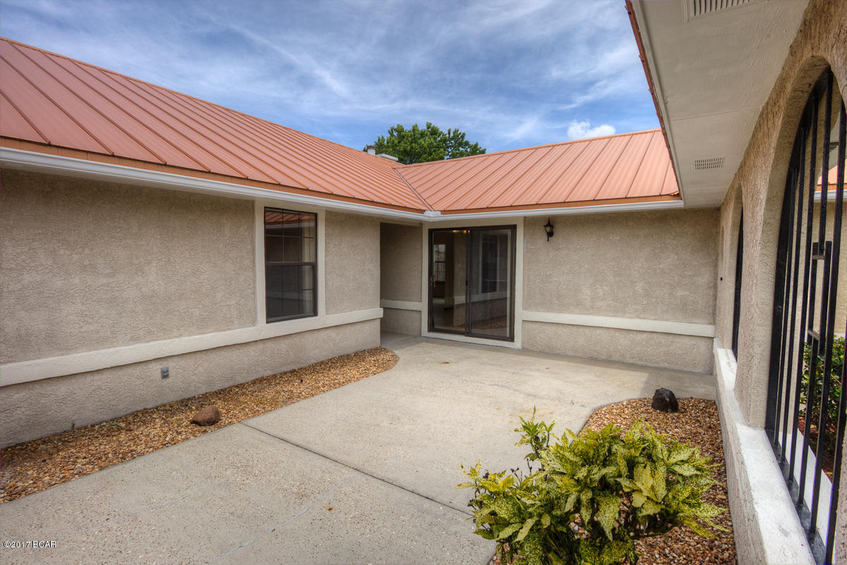 North Lagoon Oaks - Residential