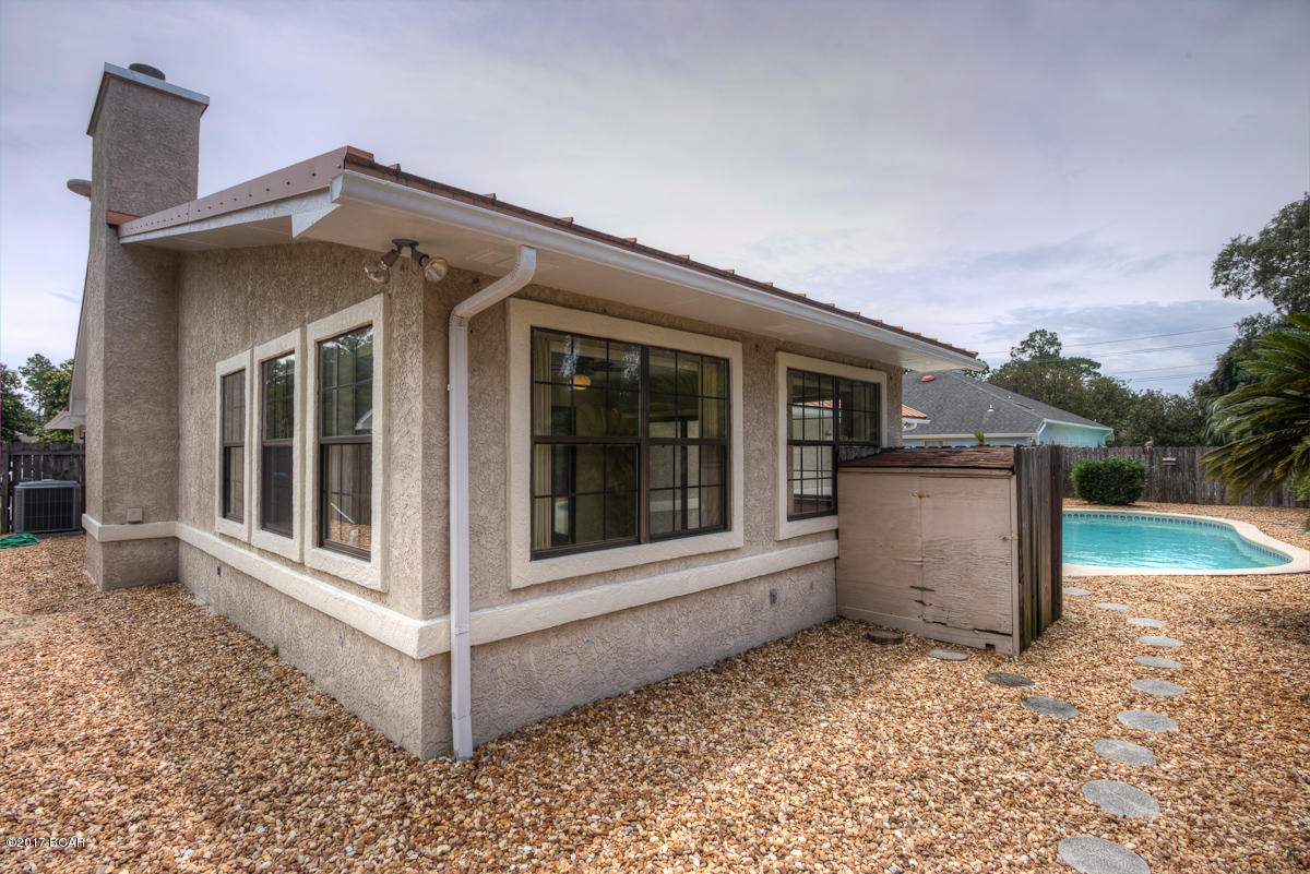 North Lagoon Oaks - Residential