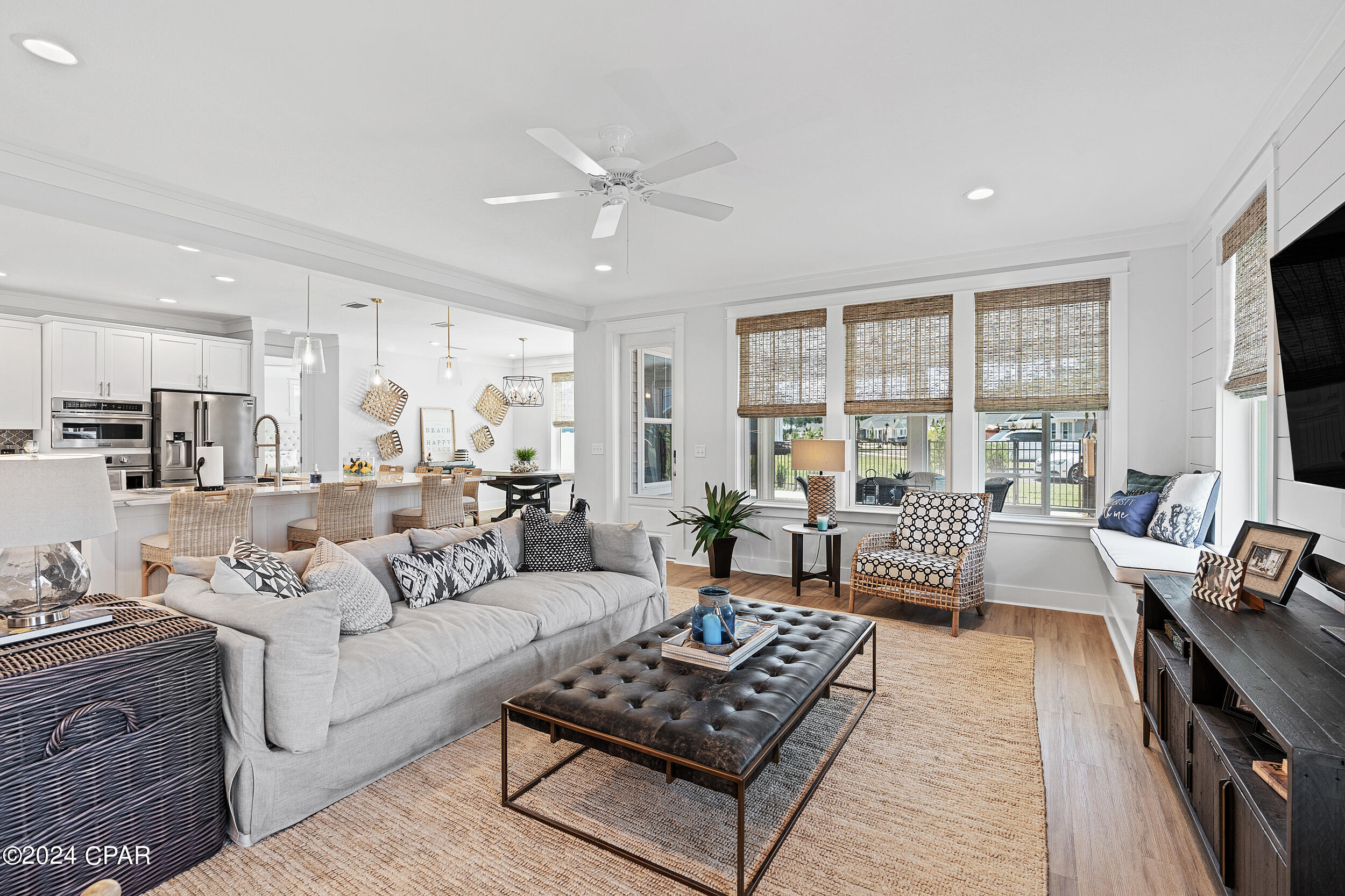 Panama City Beach, Florida 32407, United States, 4 Bedrooms Bedrooms, ,4 BathroomsBathrooms,Residential,Pending,58960