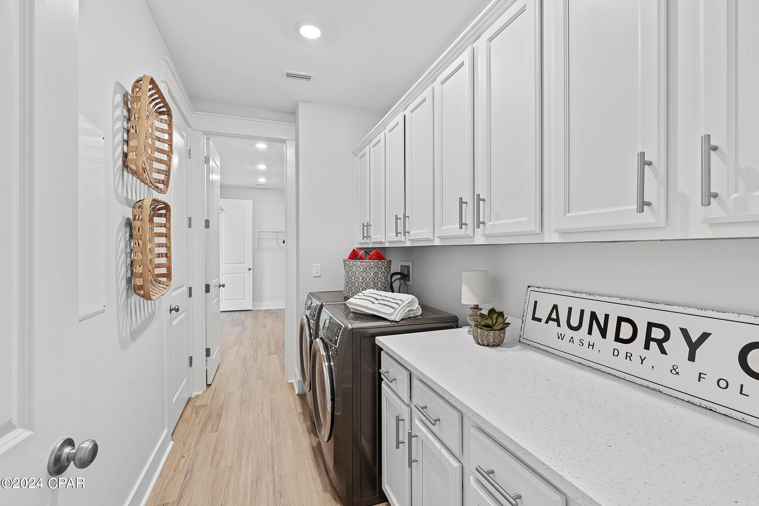 Panama City Beach, Florida 32407, United States, 4 Bedrooms Bedrooms, ,4 BathroomsBathrooms,Residential,Pending,58960