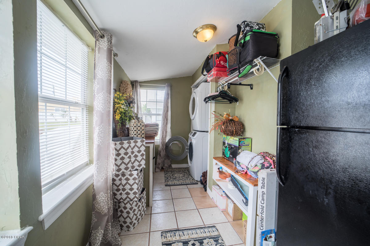 Bid-A-Wee - Residential