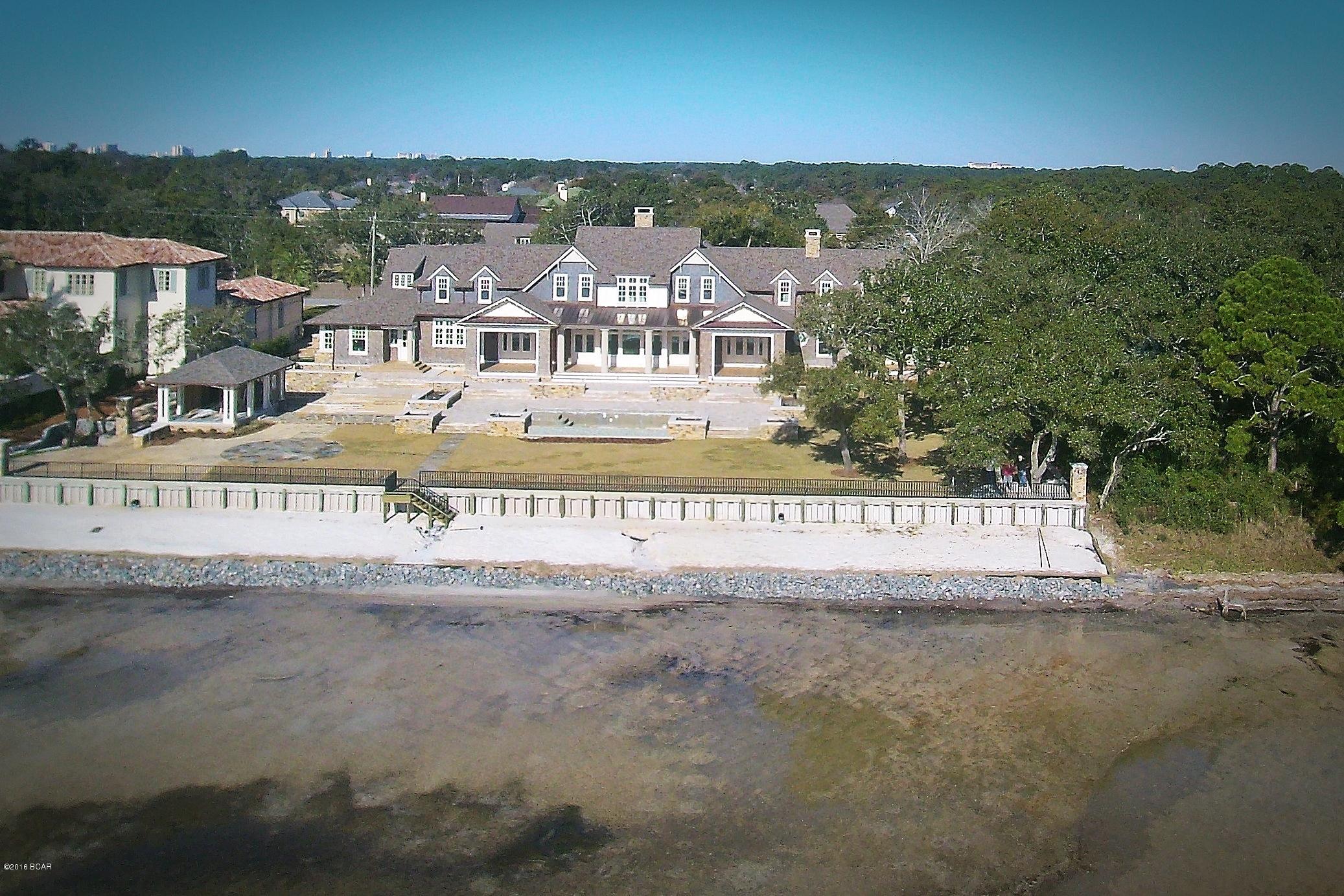 Delwood Beach - Residential