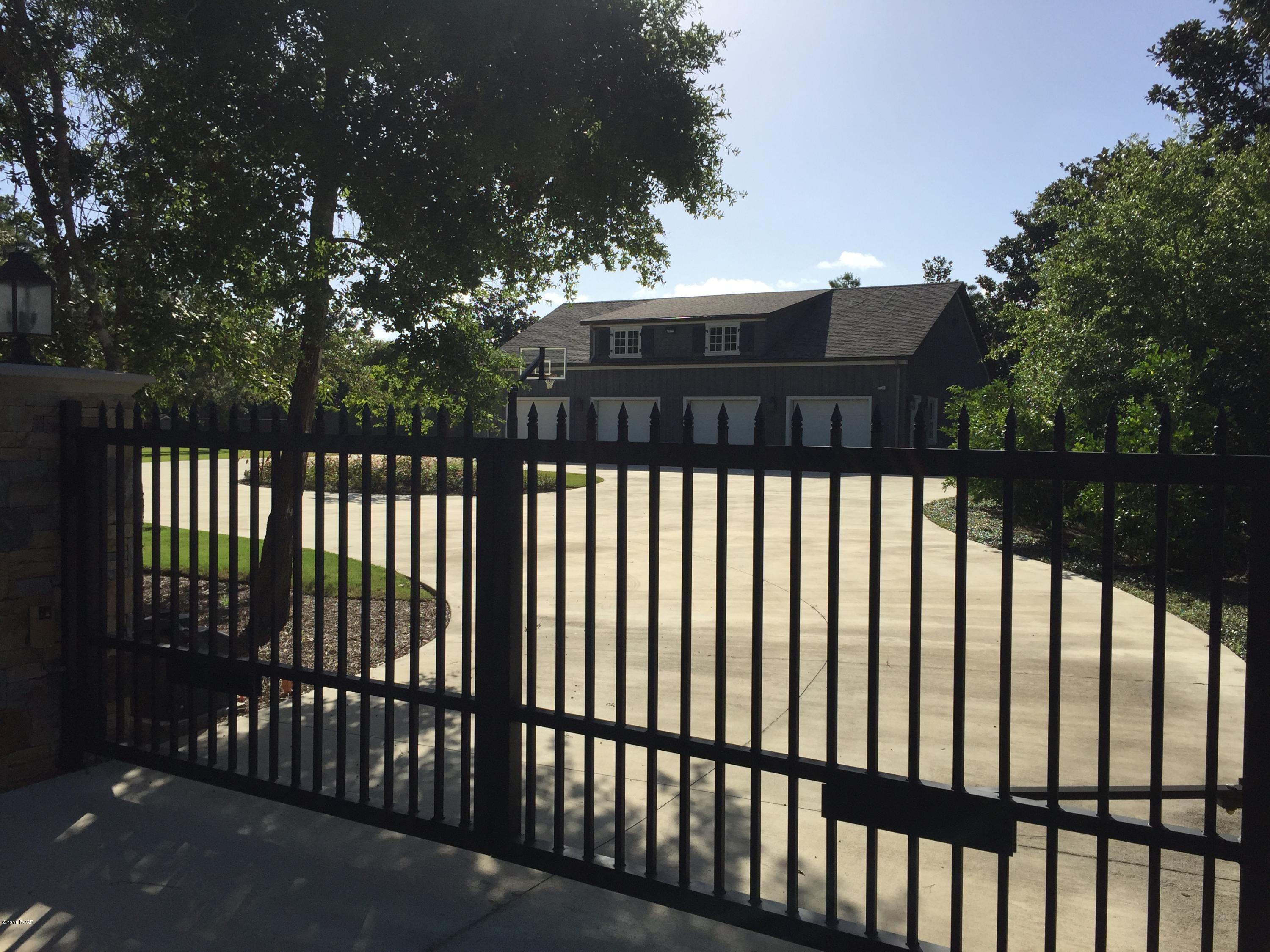 Delwood Beach - Residential