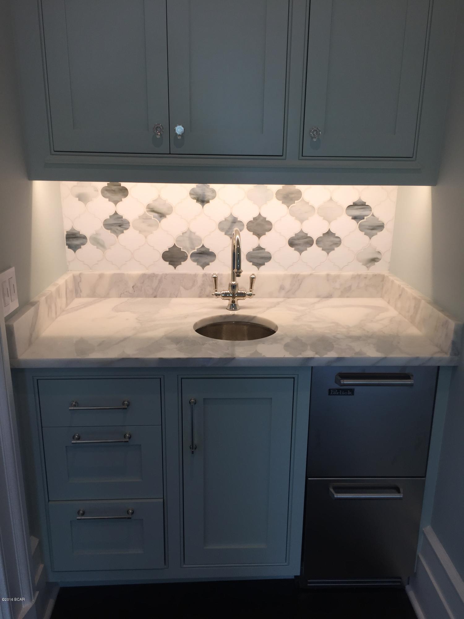 Delwood Beach - Residential