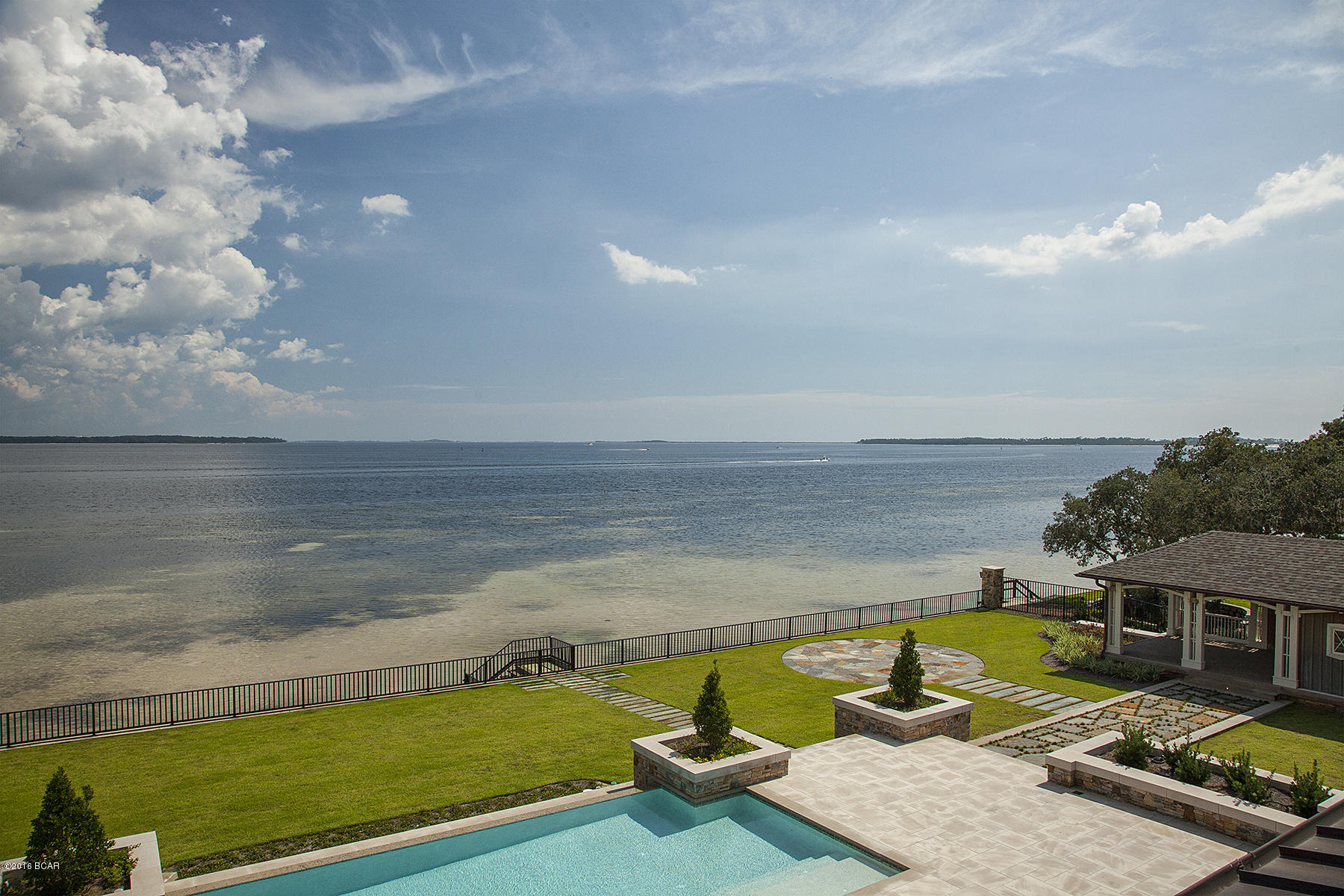 Delwood Beach - Residential