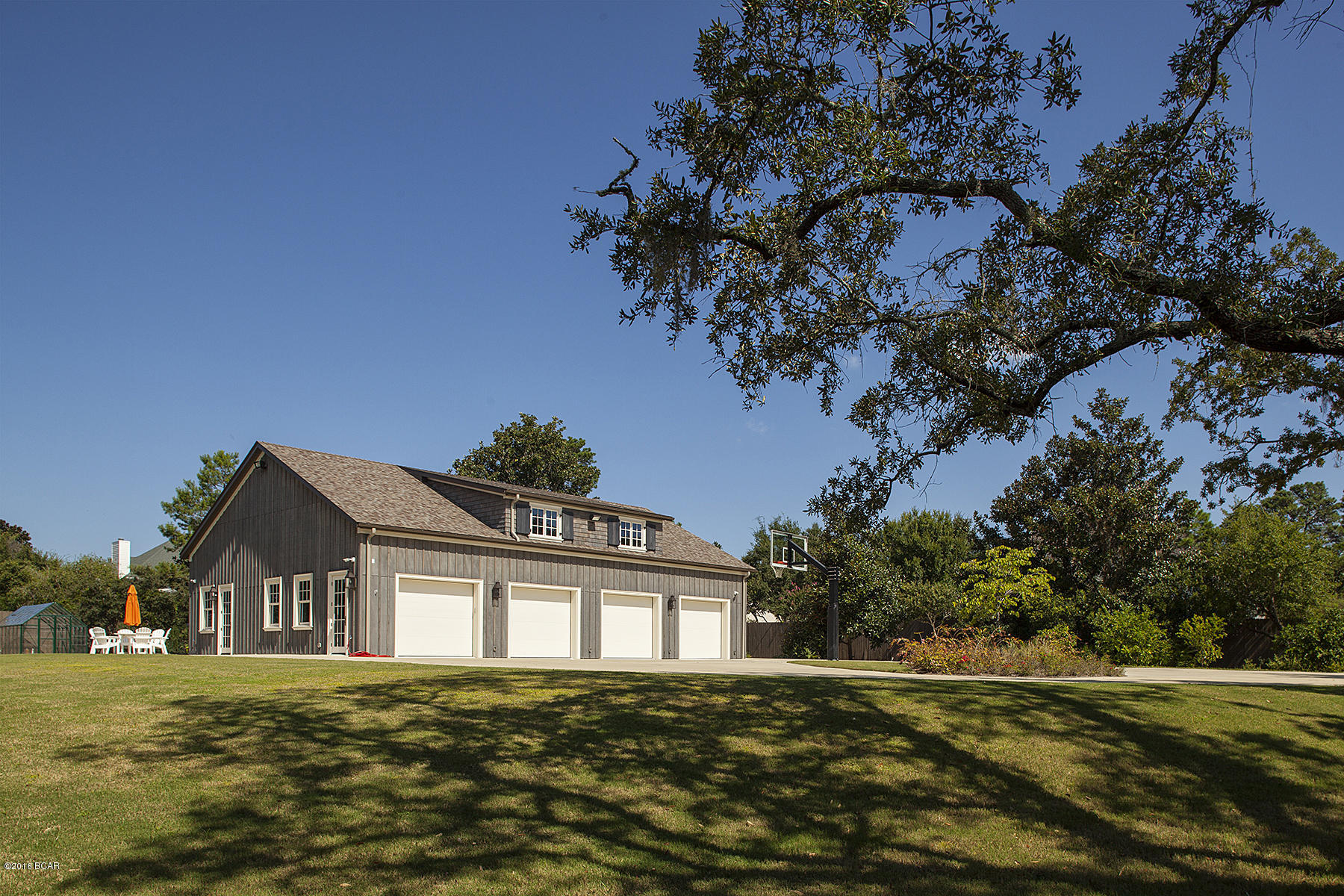 Delwood Beach - Residential