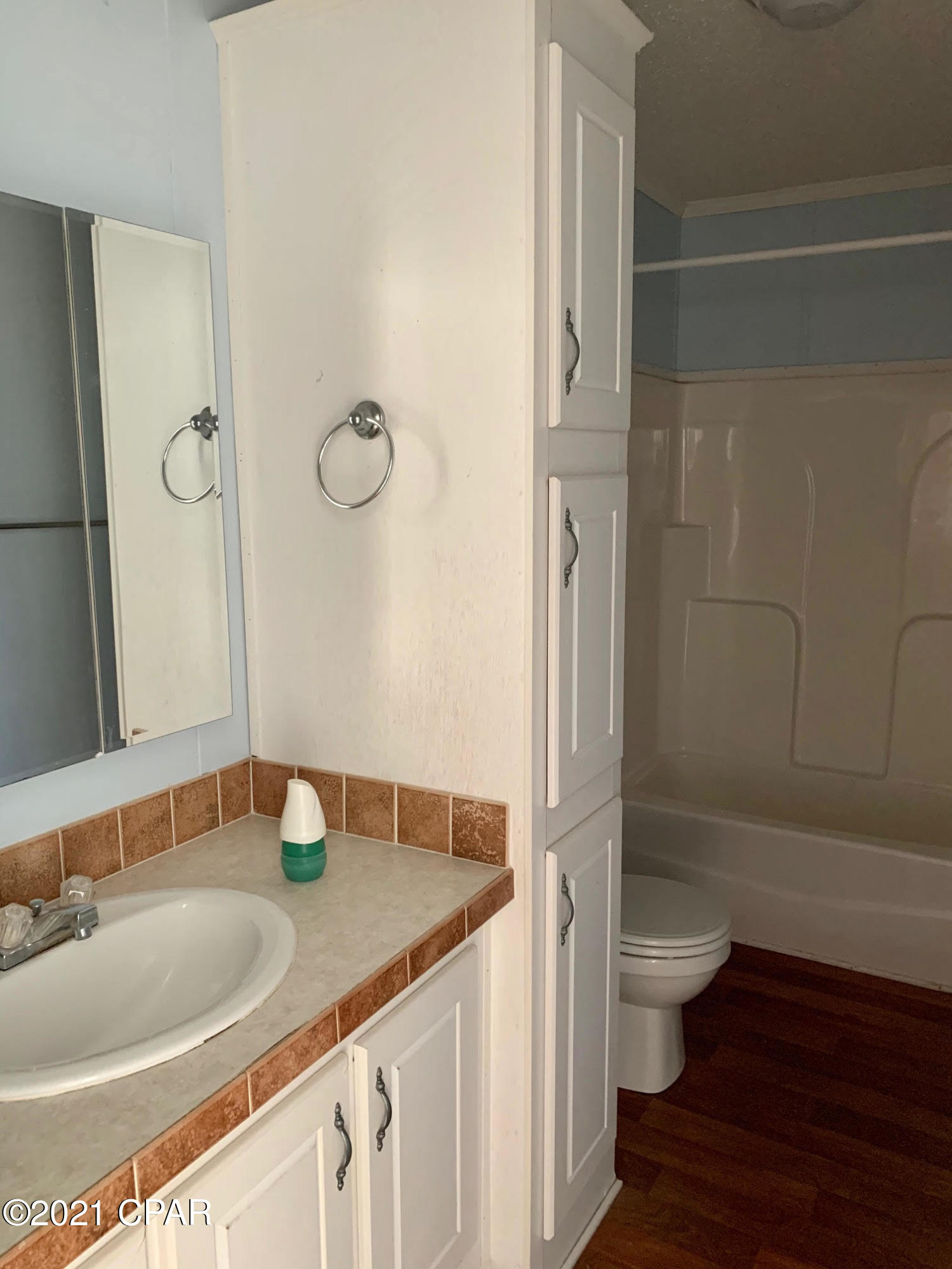 Fairview Mob Home Est - Residential