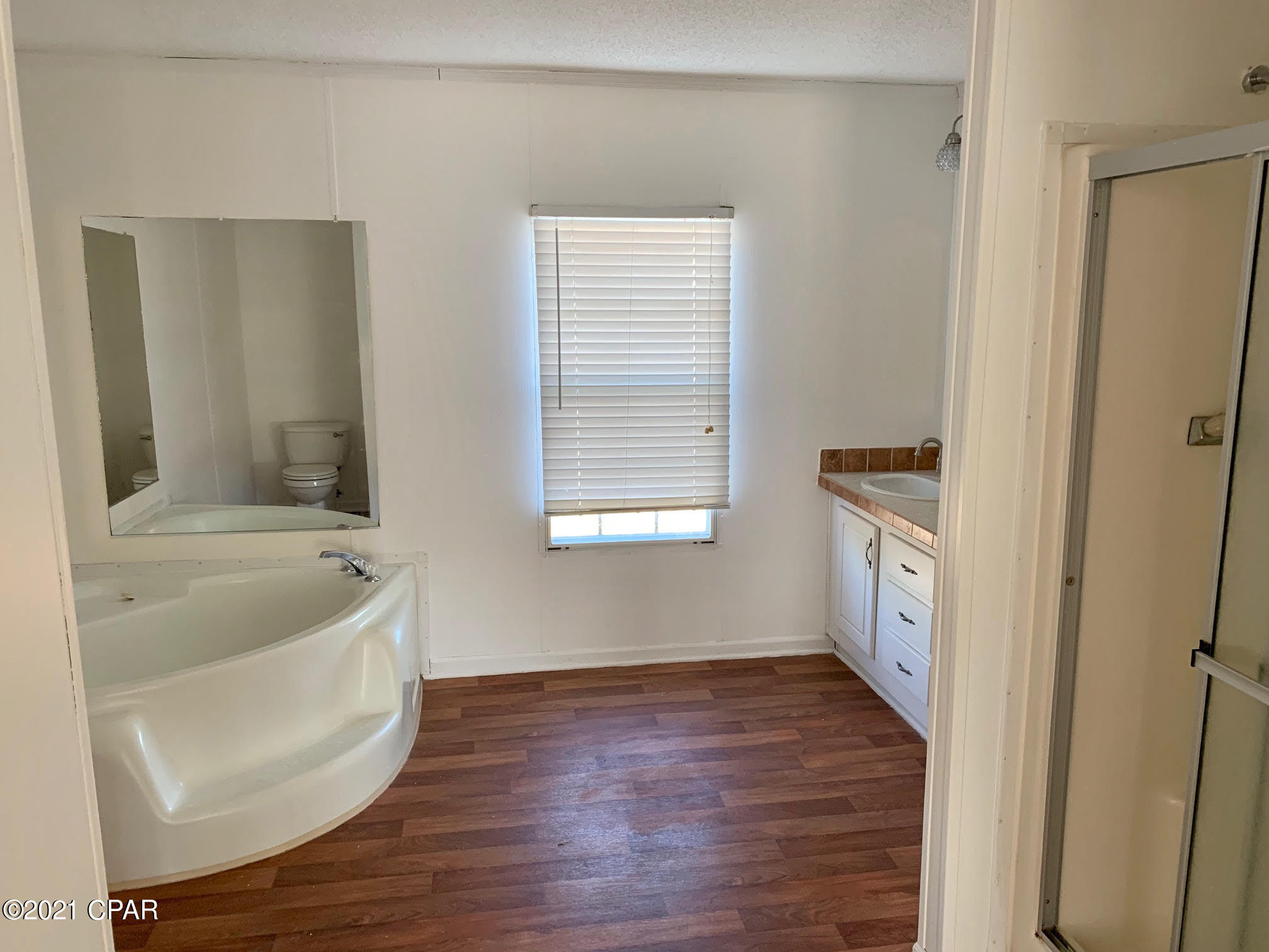 Fairview Mob Home Est - Residential