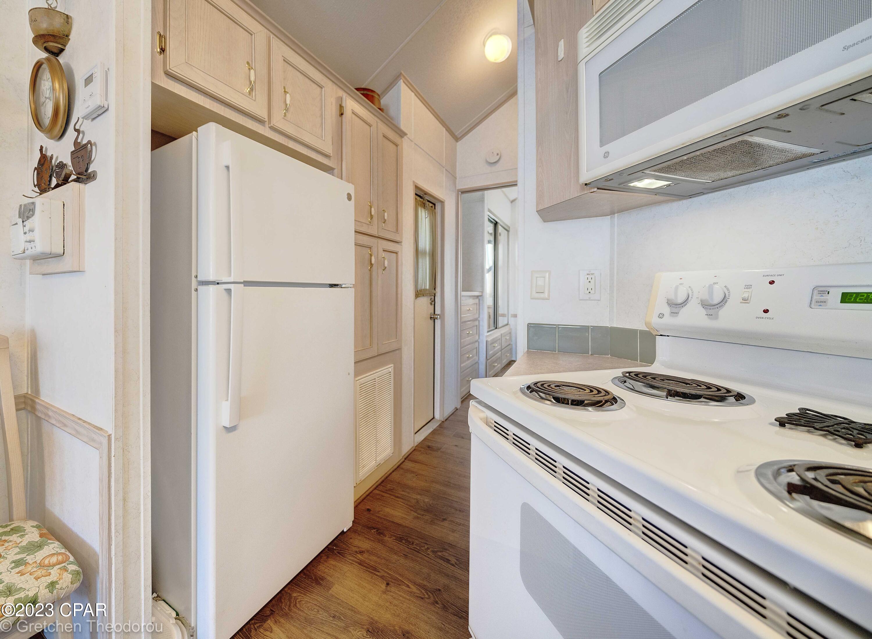 Emerald Pointe Resort - Residential