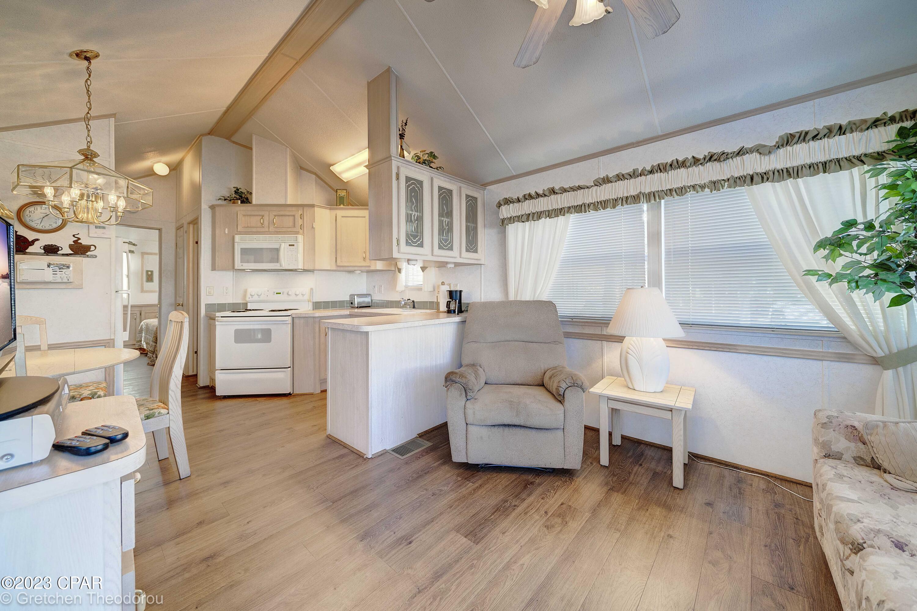 Emerald Pointe Resort - Residential