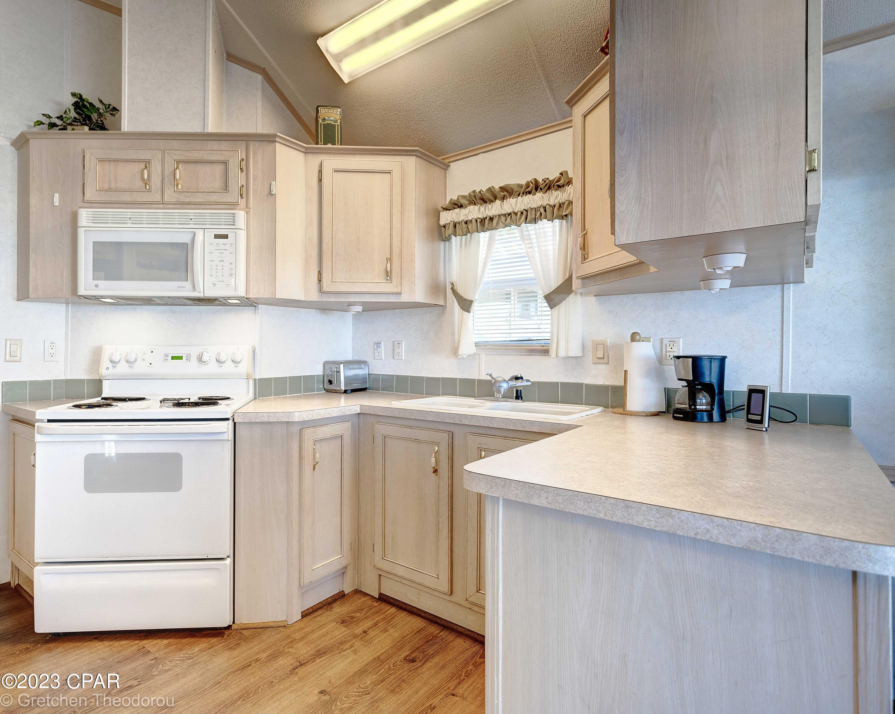 Emerald Pointe Resort - Residential