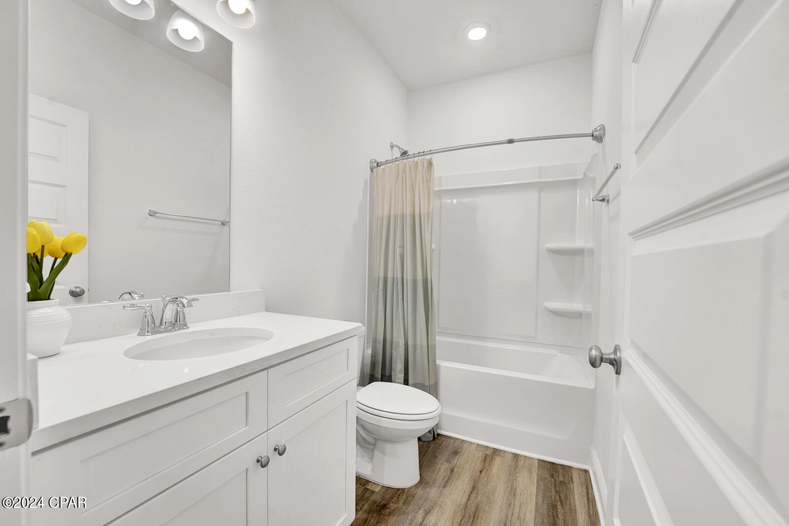 [No Recorded Subdiv] - Residential Lease