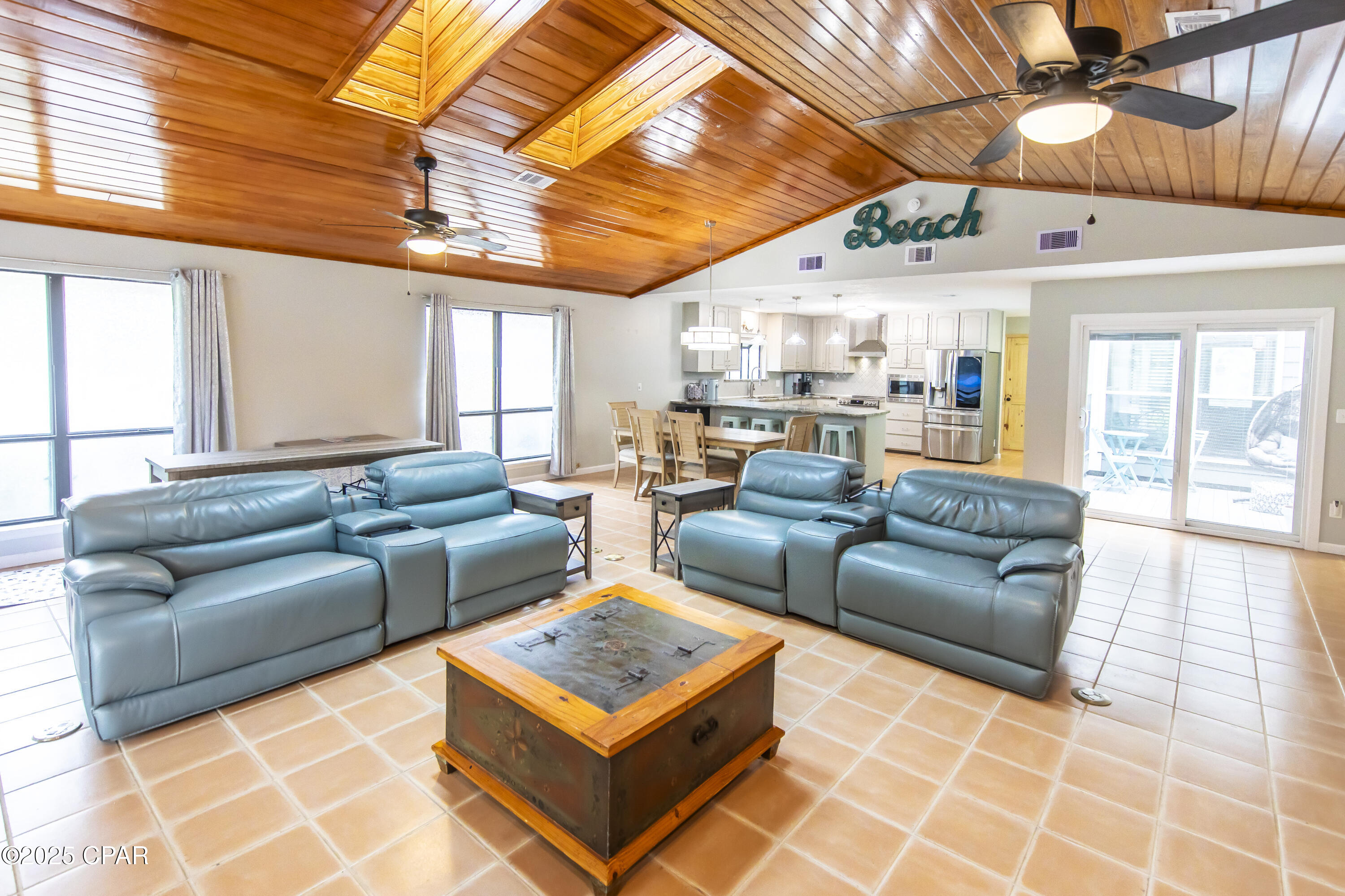 Colony Club Hrbr Ph 2 - Residential